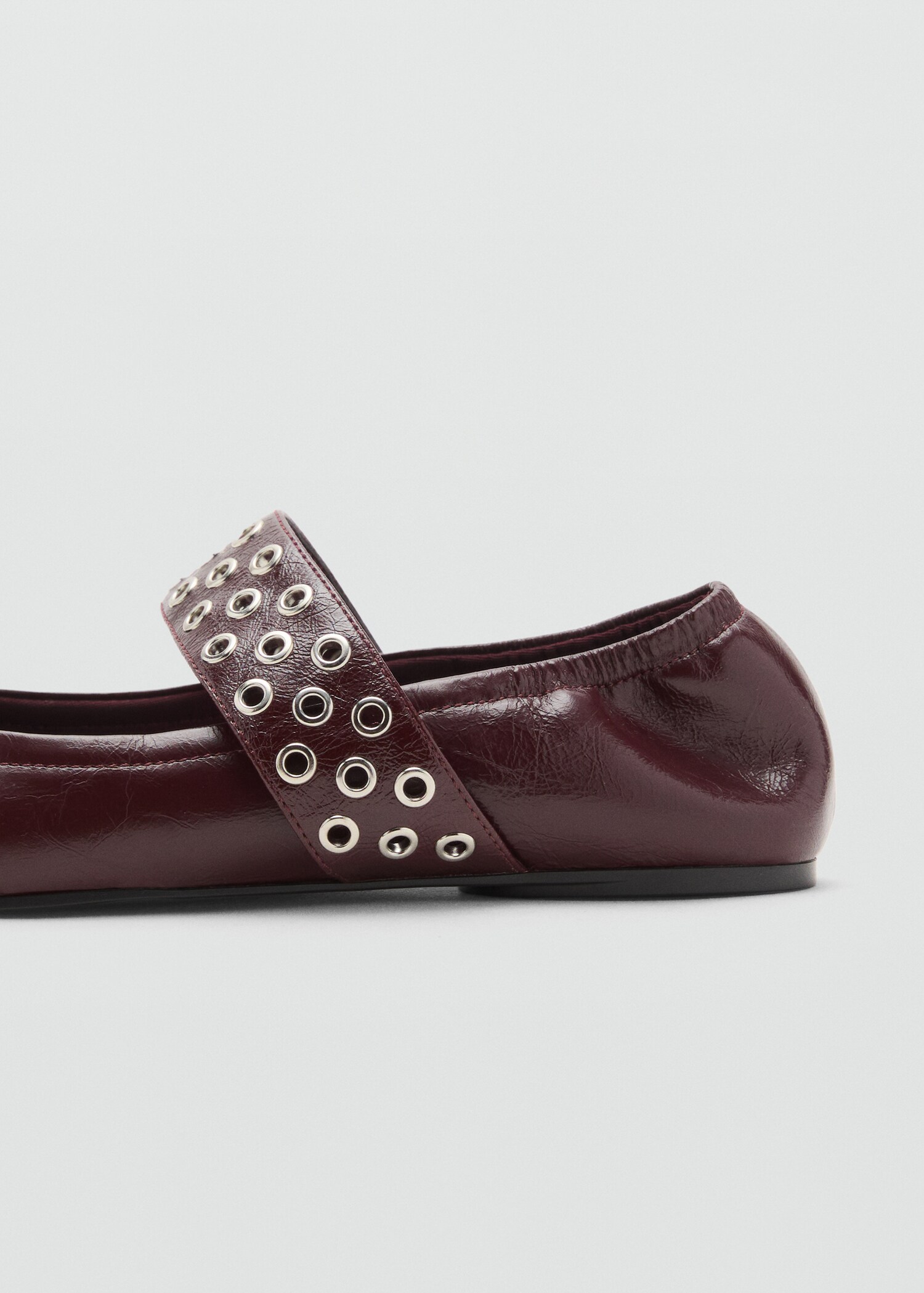 Ballerine en cuir eyelets - Détail de l'article 1