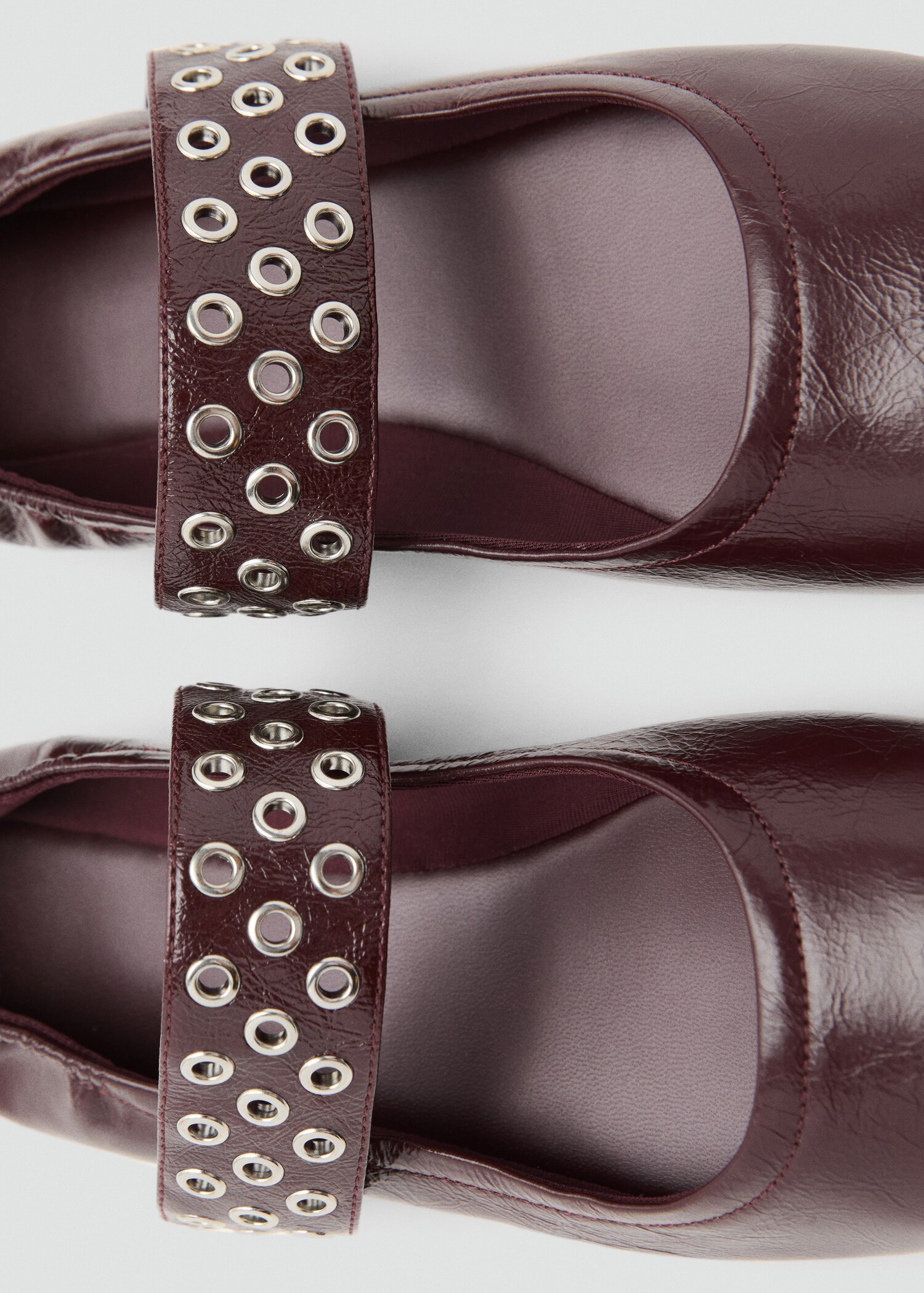 Ballerine en cuir eyelets - Détail de l'article 2