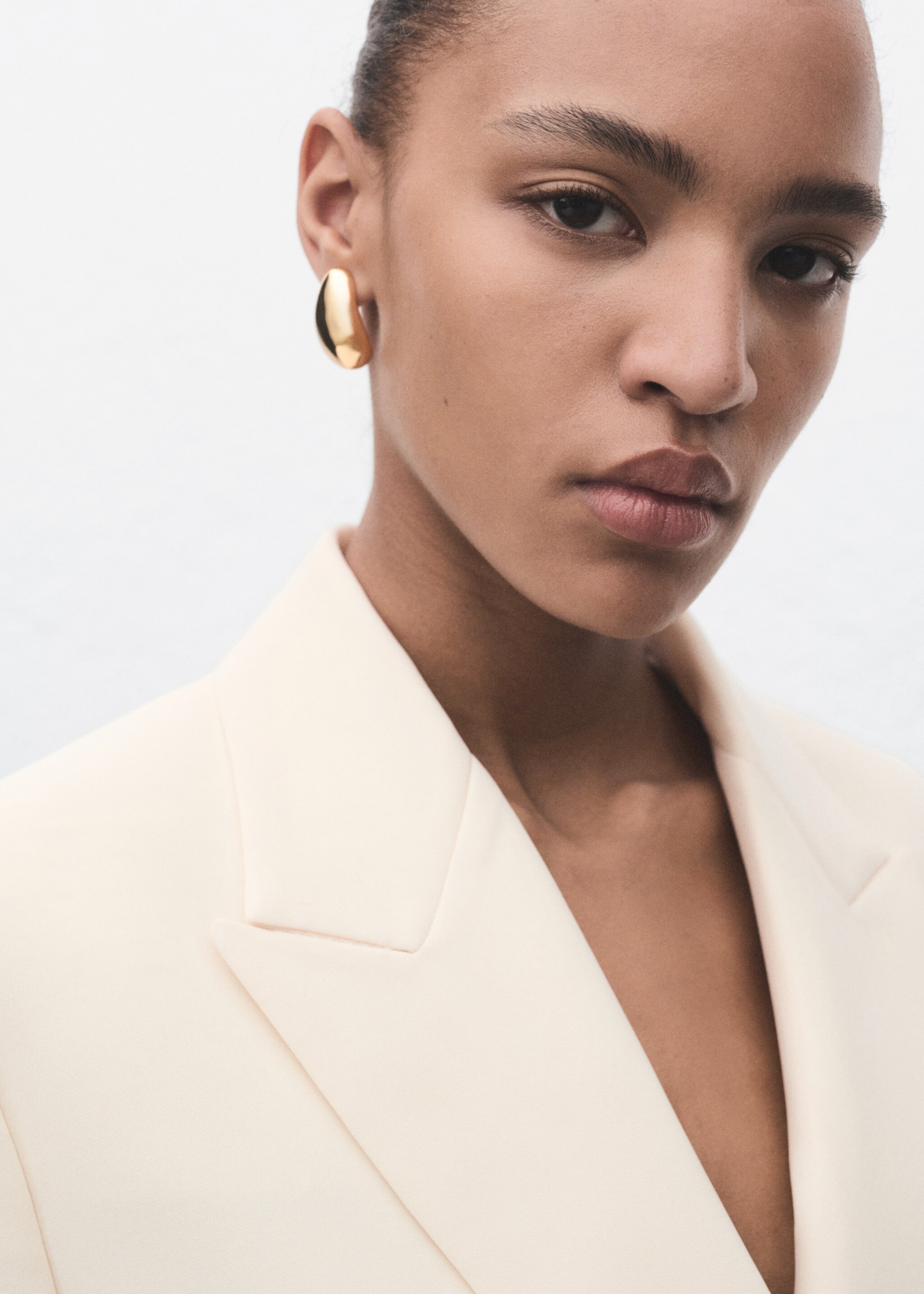 Double-breasted suit jacket - Details of the article 6