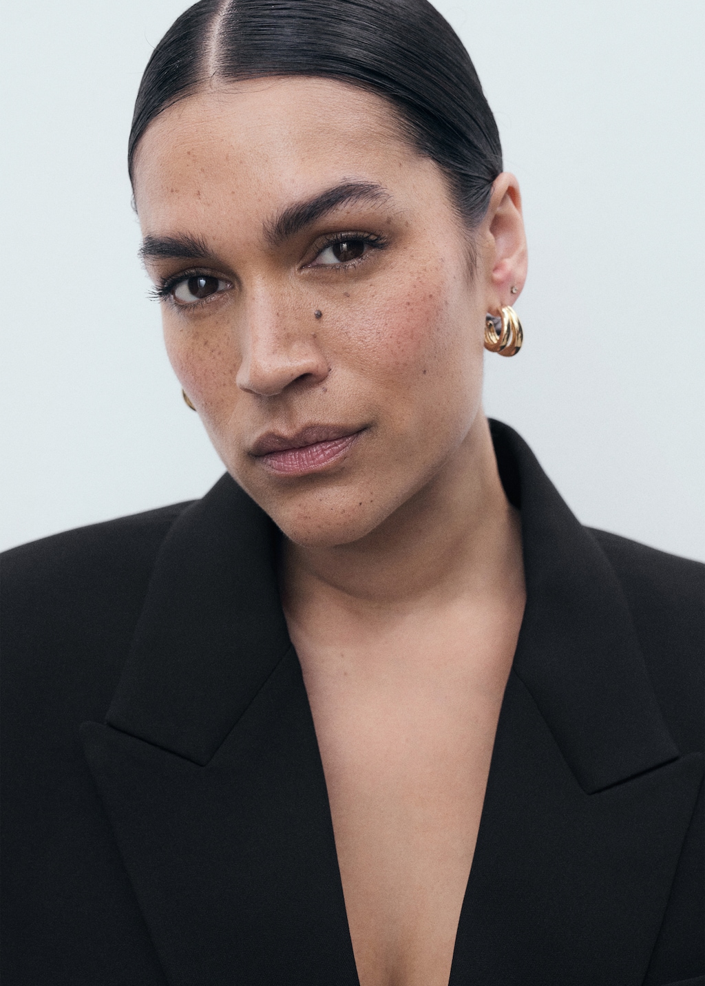 Double-breasted suit blazer