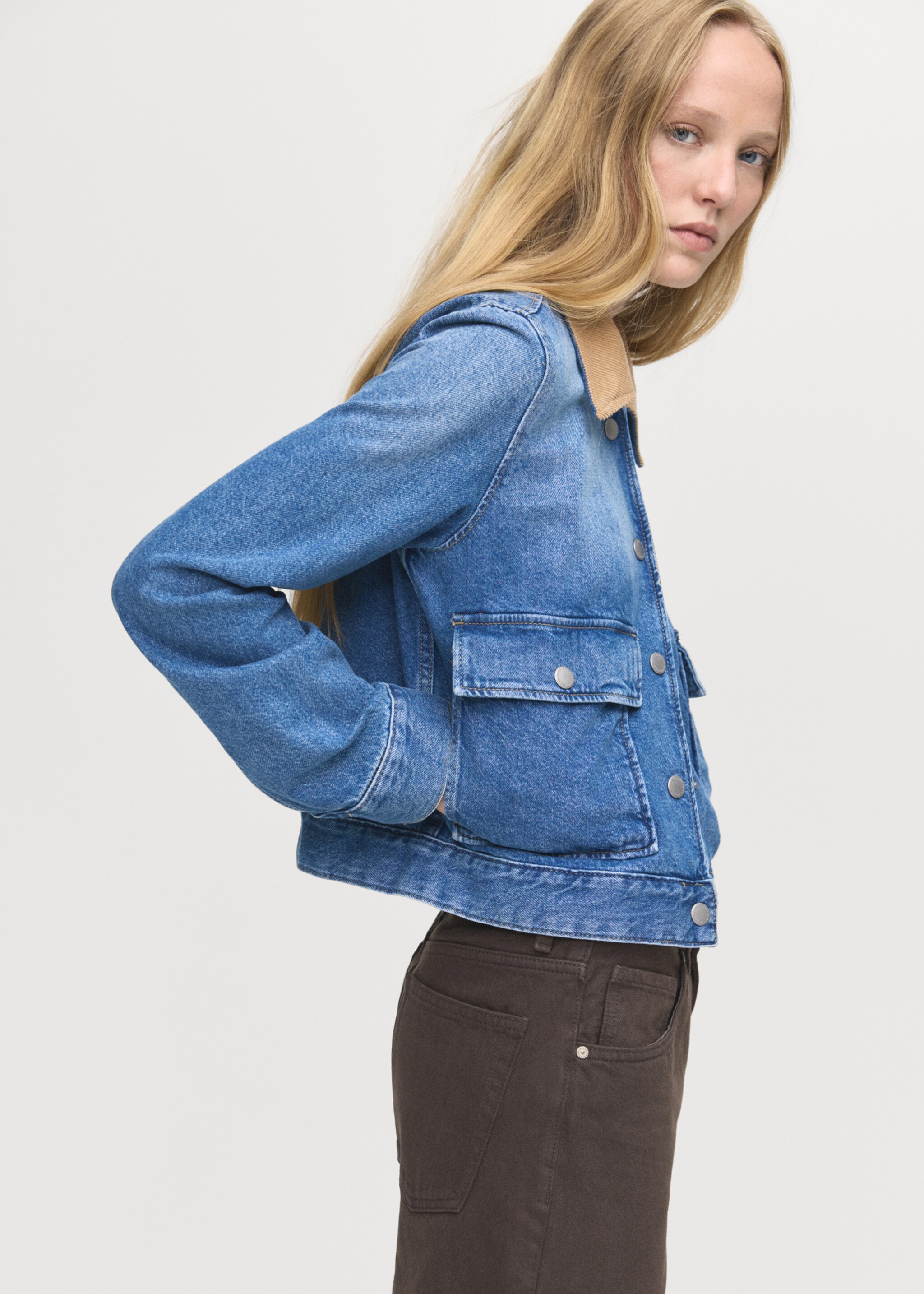 Jaket denim dengan kerah korduroi - Rincian barang 6, Biru Medium. Ref: 17094121-00.