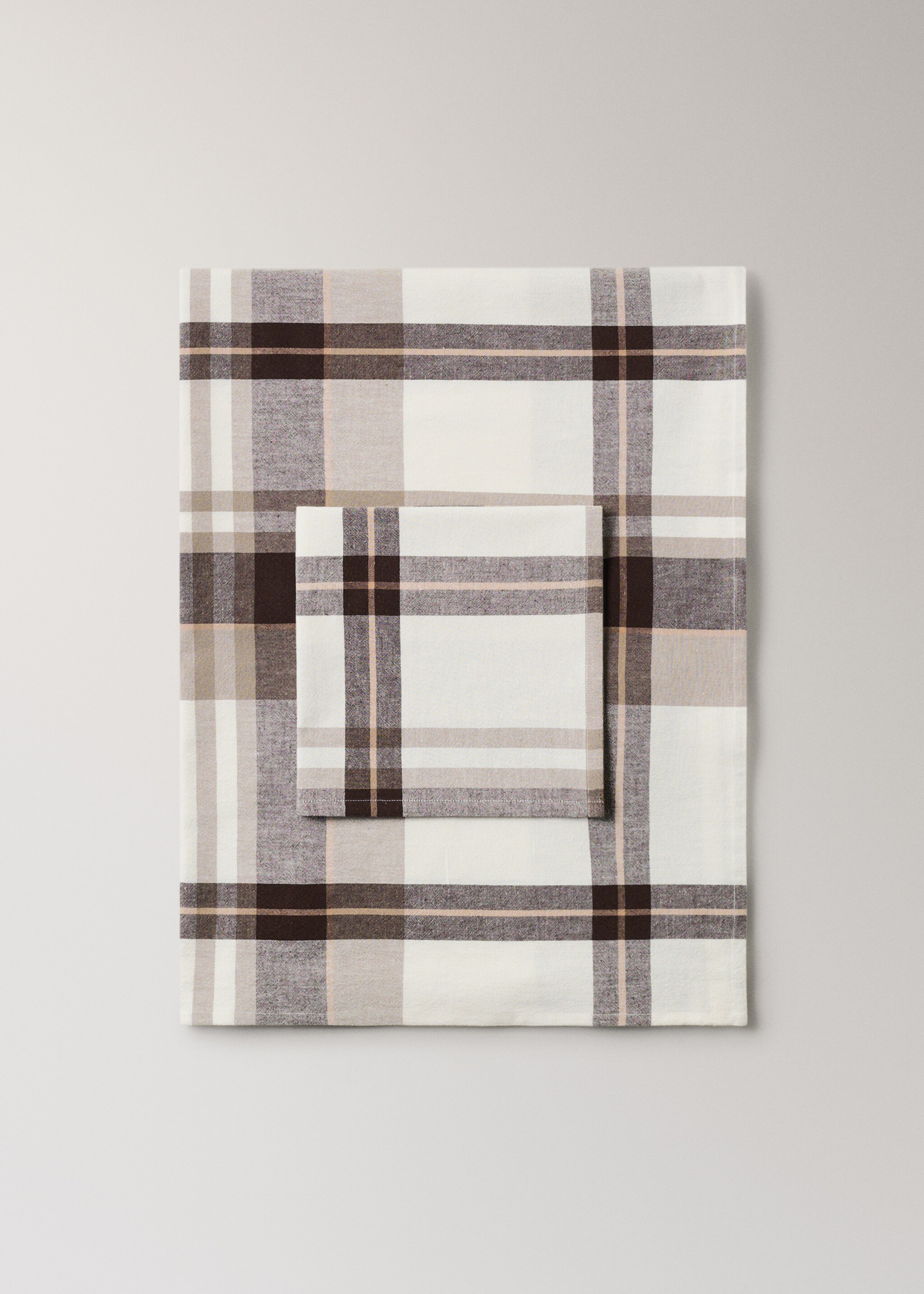 Cotton linen check-print napkin - Details of the article 3, Chocolate. Ref: 17094125-00.