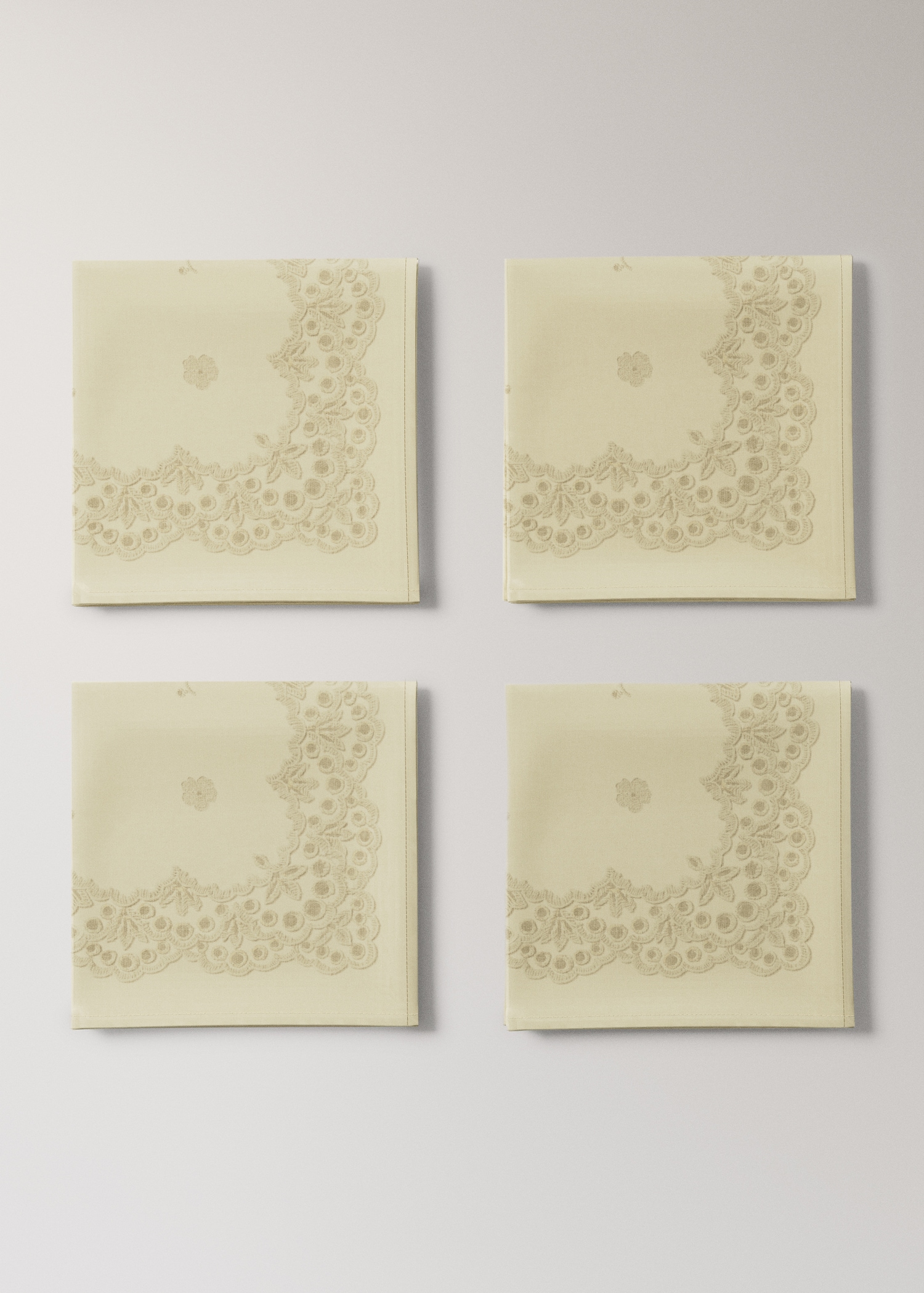 Napkin pizzo - Medium plane
