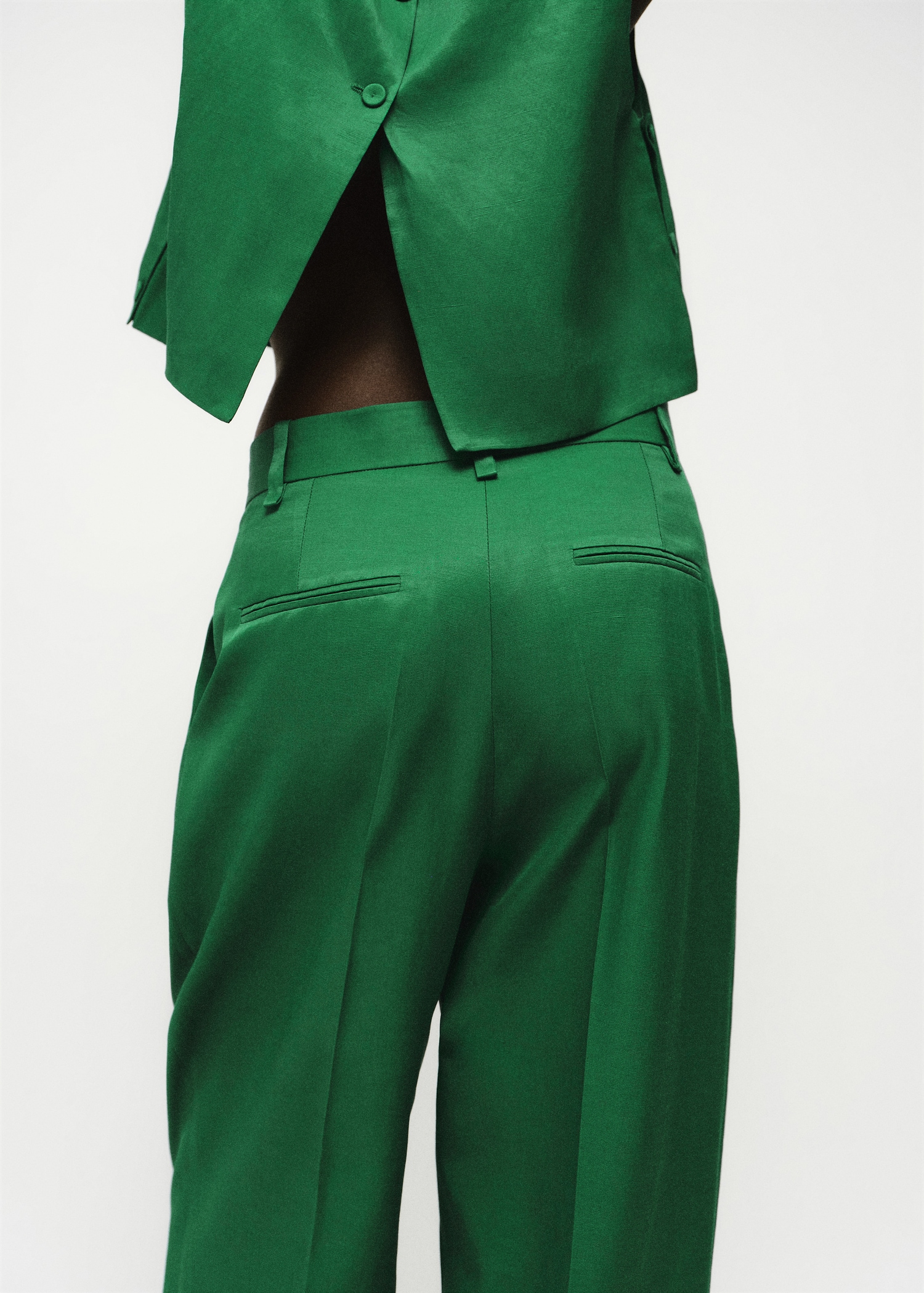 Spodnie garniturowe o prostym kroju z mieszanki lnu - Kobieta | MANGO Poland