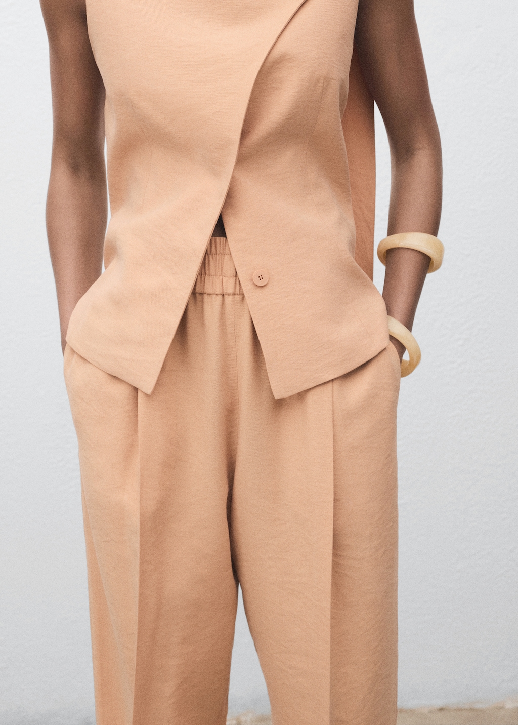 Lyocell pants with elastic waistband