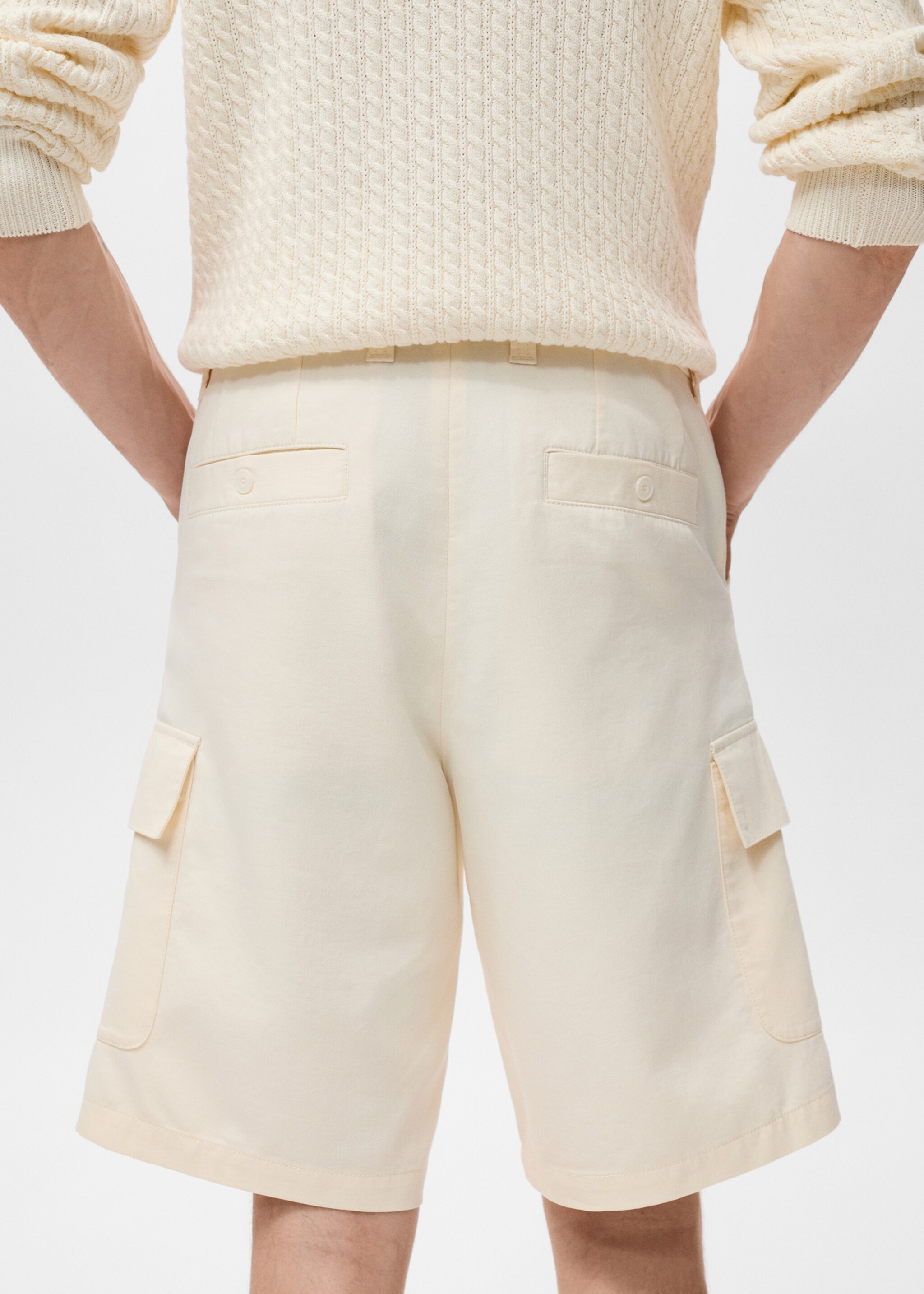 Cotton and lyocell cargo shorts - Details of the article 2, Ecru. Ref: 17094404-00.