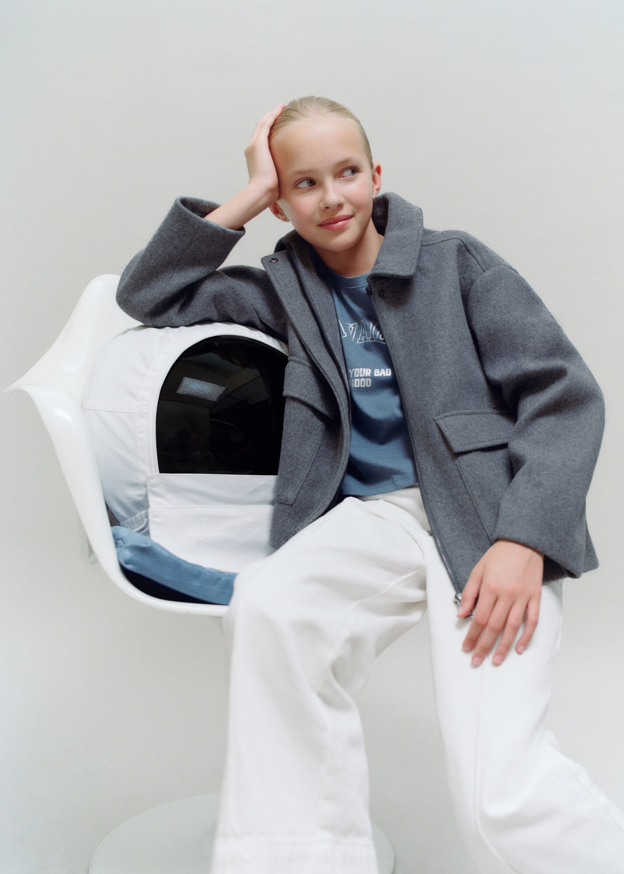 Short cloth coat - Details of the article 5, Grey. Ref: 17094418-00.