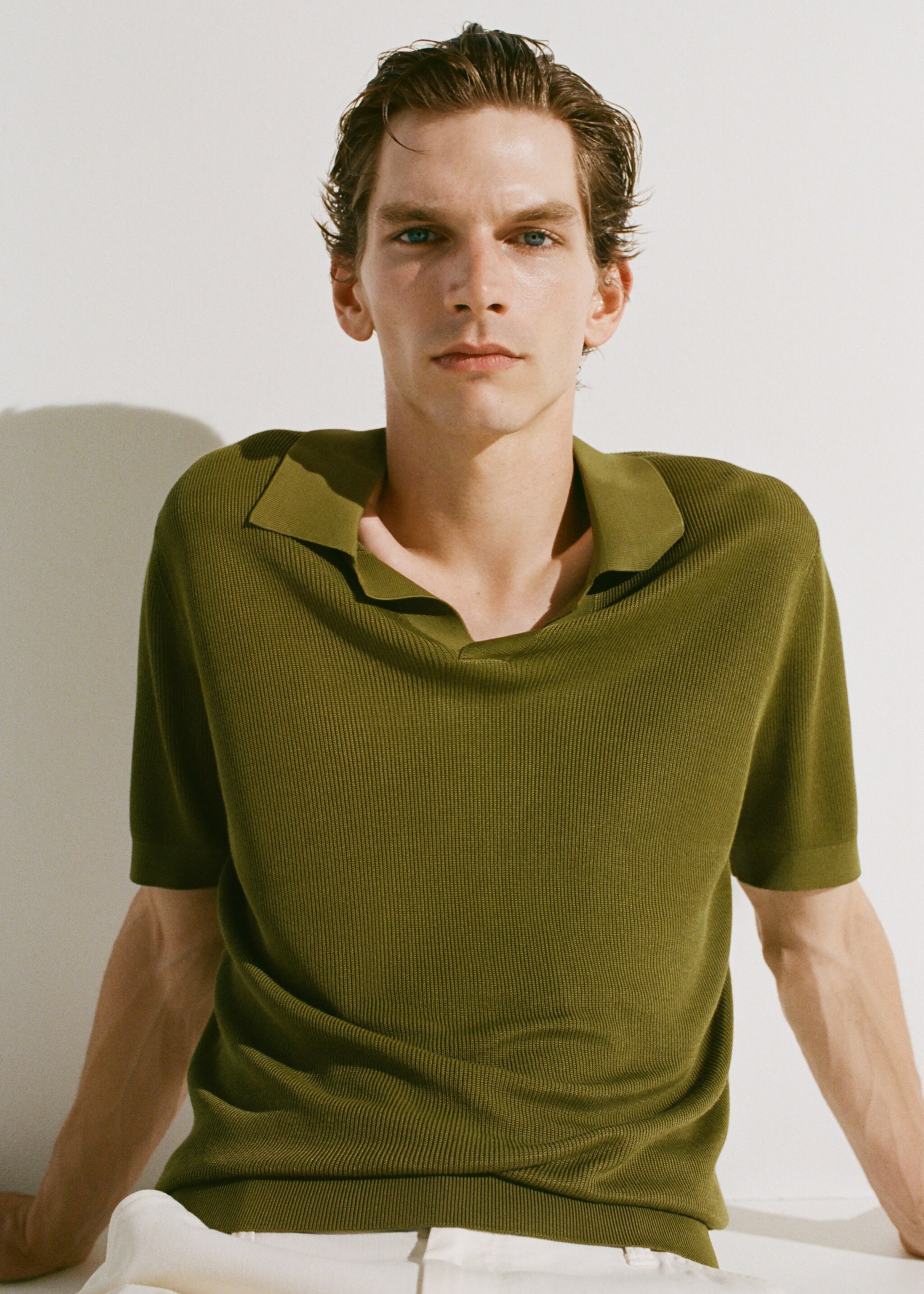 Katoenen poloshirt met microstructuur - Detail van het artikel 5, Groen. Ref: 17094423-00.