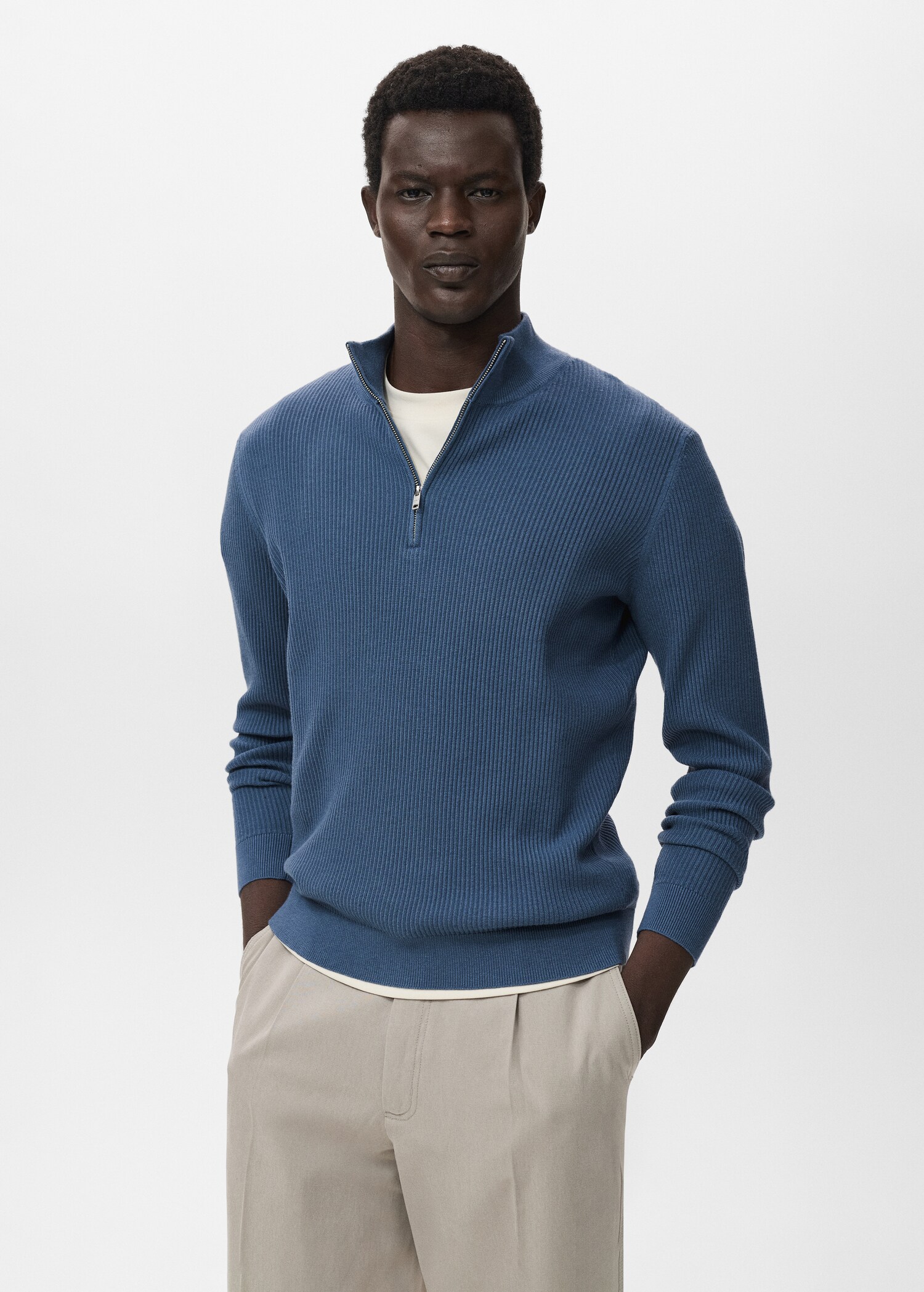 Pull-over maille côtelée col zippé - Plan moyen