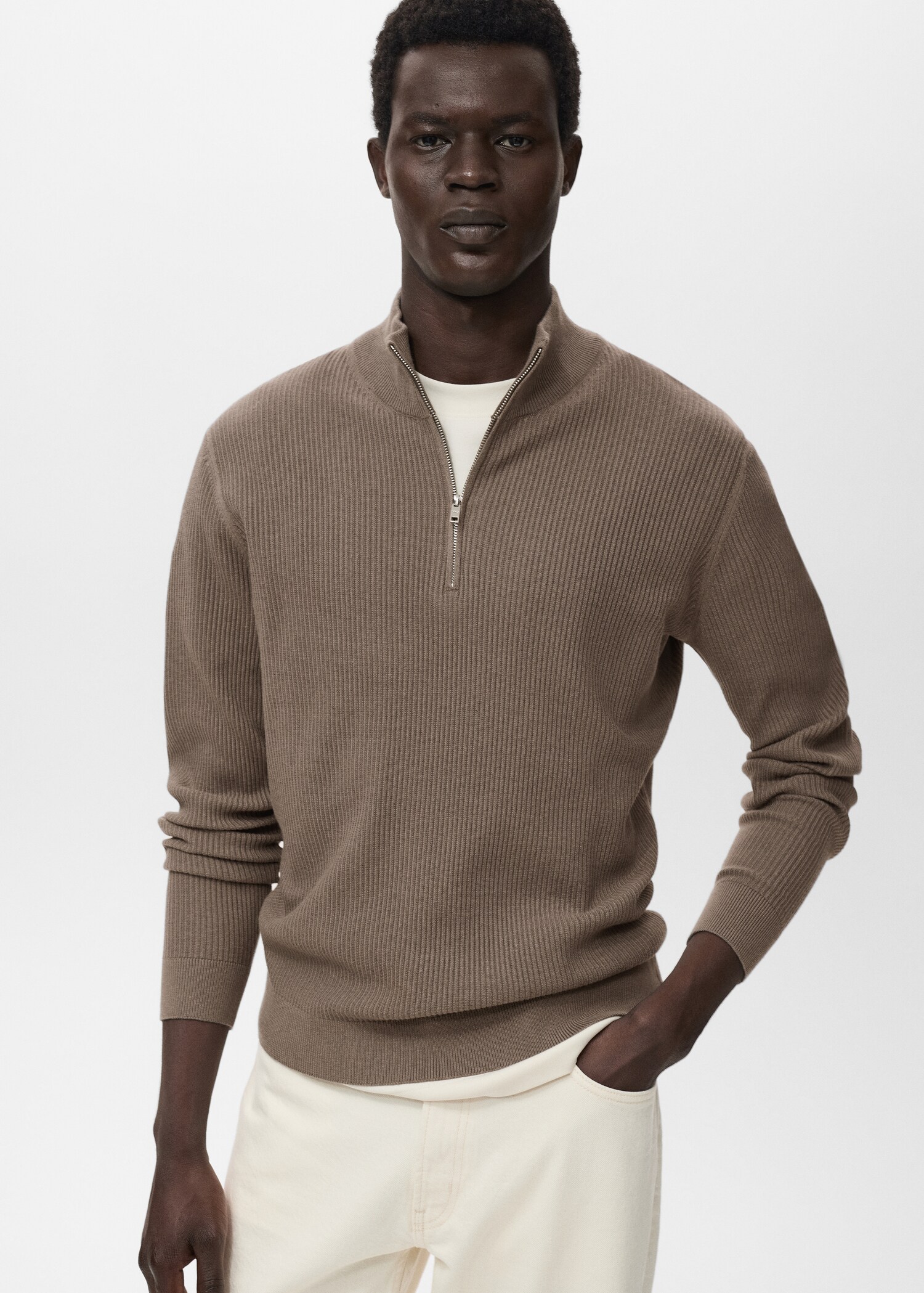 Pull-over maille côtelée col zippé - Plan moyen