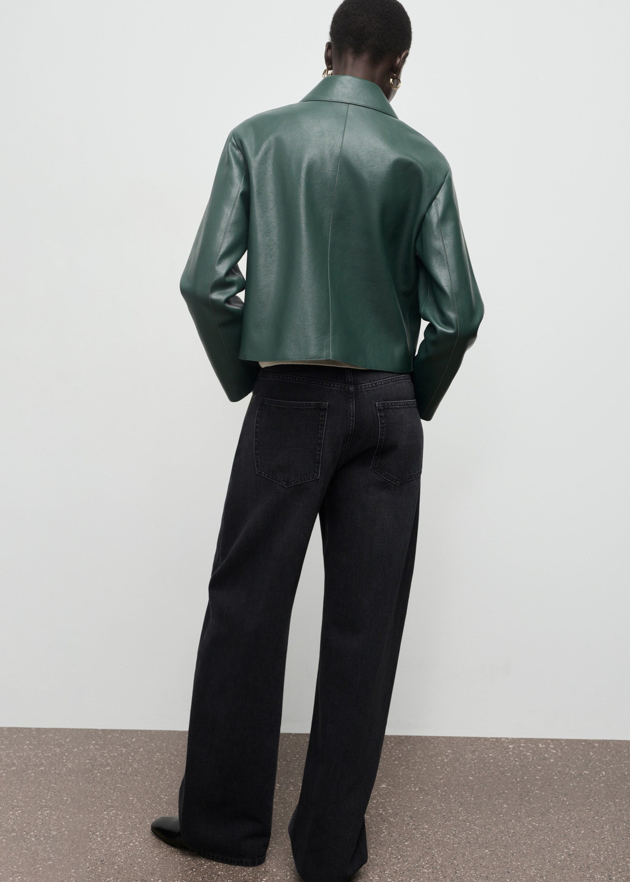 Leather-effect jacket with pockets - Reverse of the article, Green. Ref: 17094433-00.