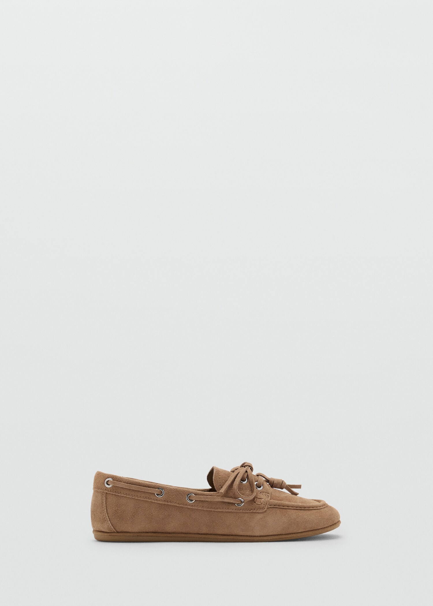 Deck shoes with laces - Article without model