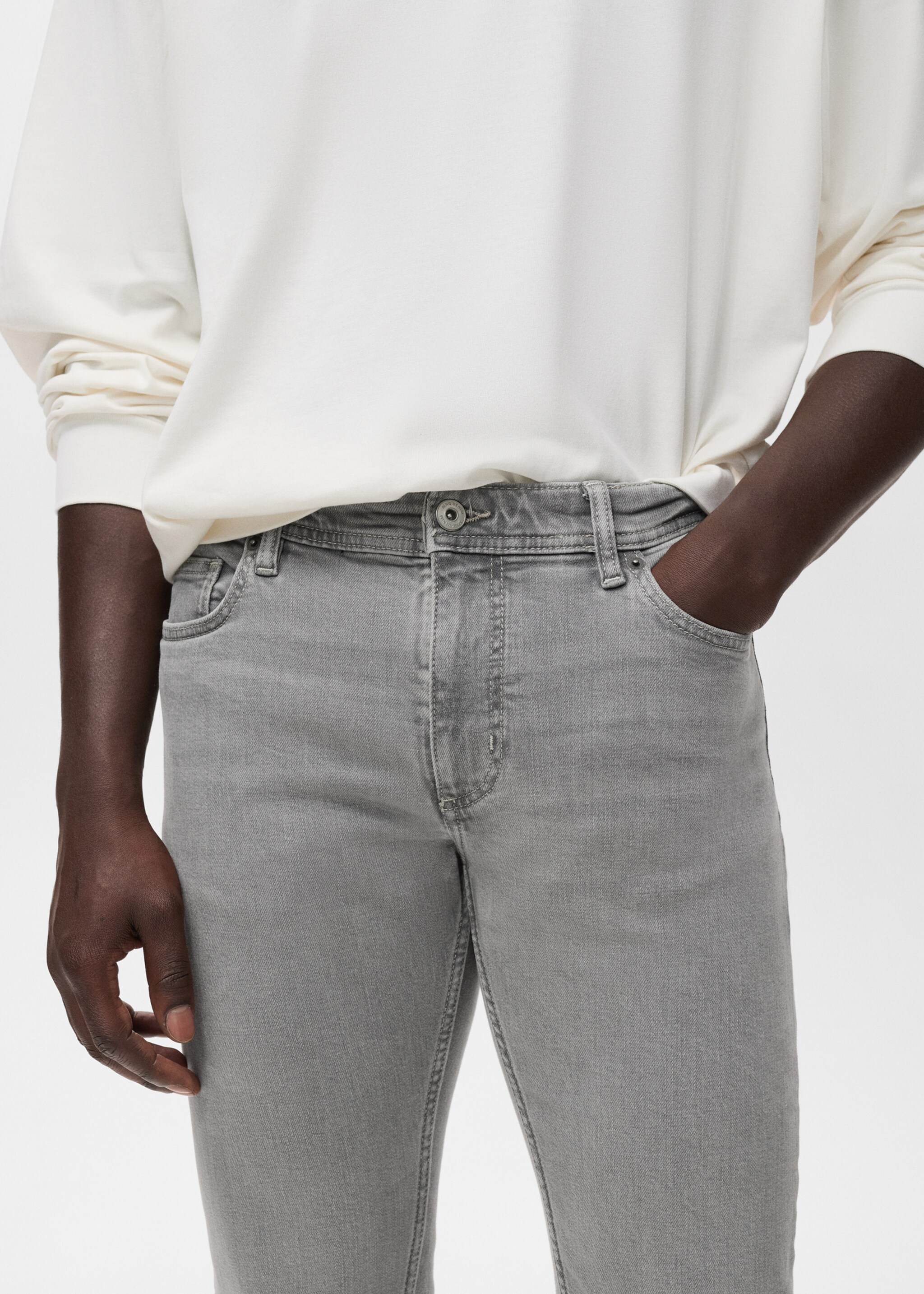 Jan slim-fit grey-wash jeans - Details of the article 1, Denim Grey. Ref: 17094437-00.