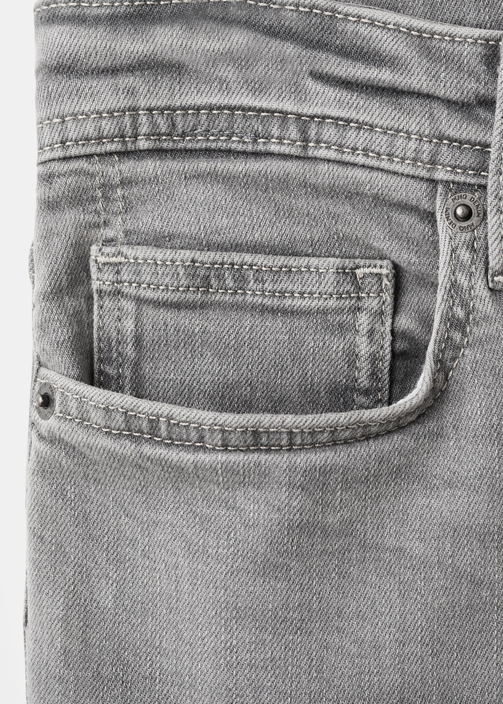Jan slim-fit grey-wash jeans - Details of the article 8, Denim Grey. Ref: 17094437-00.