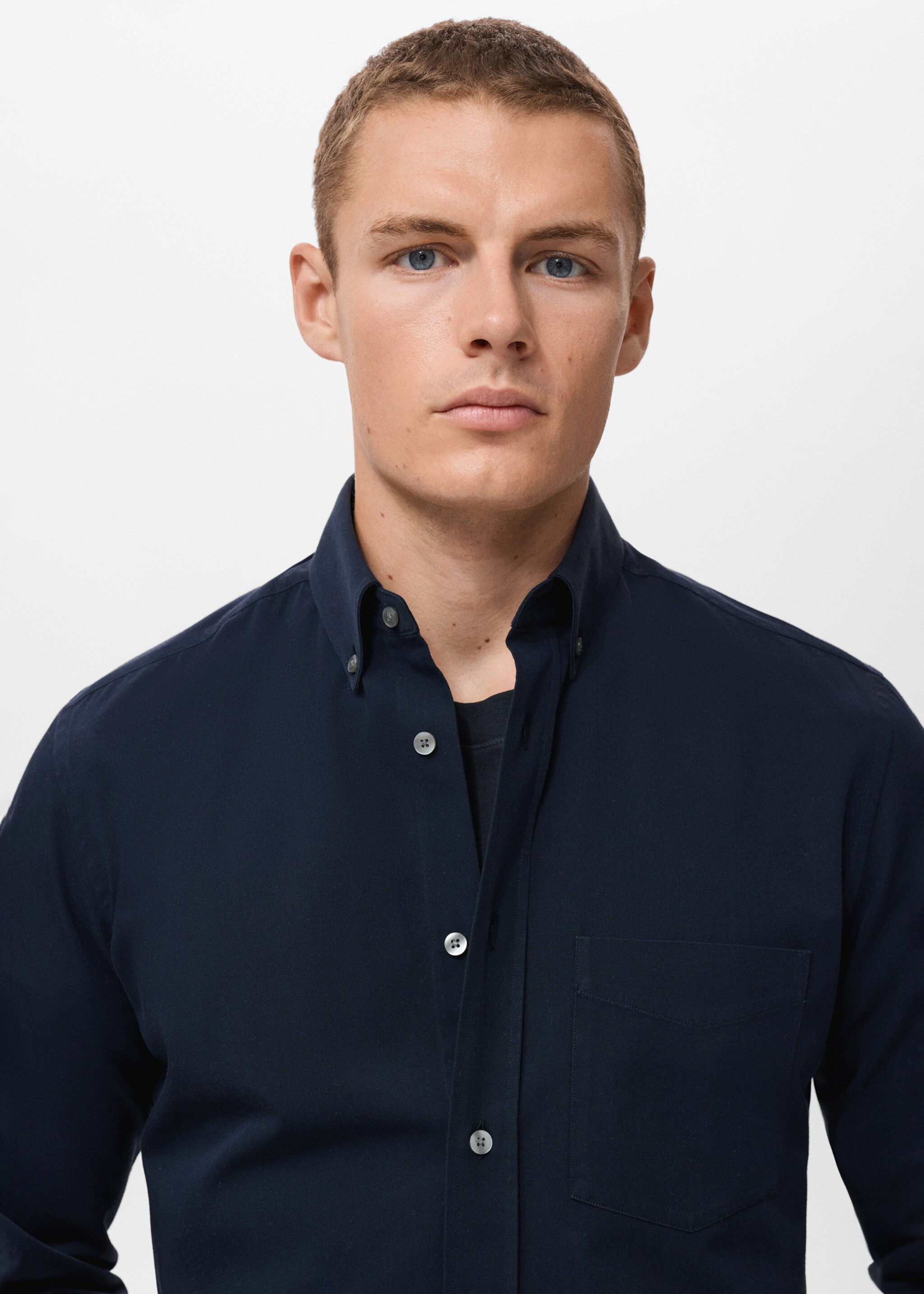 100% cotton regular fit pocket shirt - Details of the article 1, Navy. Ref: 17094440-00.
