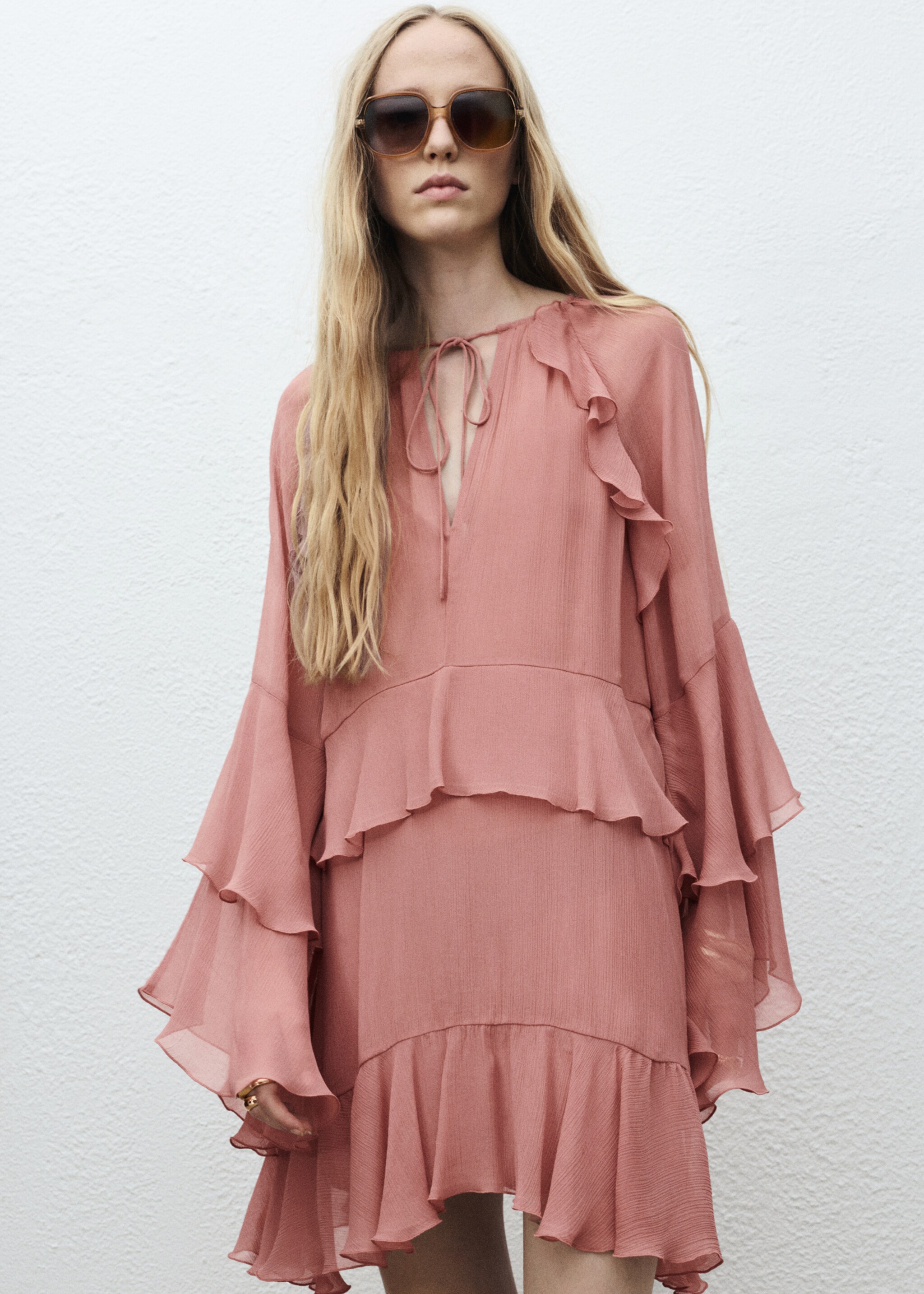 Short ruffled dress - Medium plane, Pink. Ref: 17094446-00.