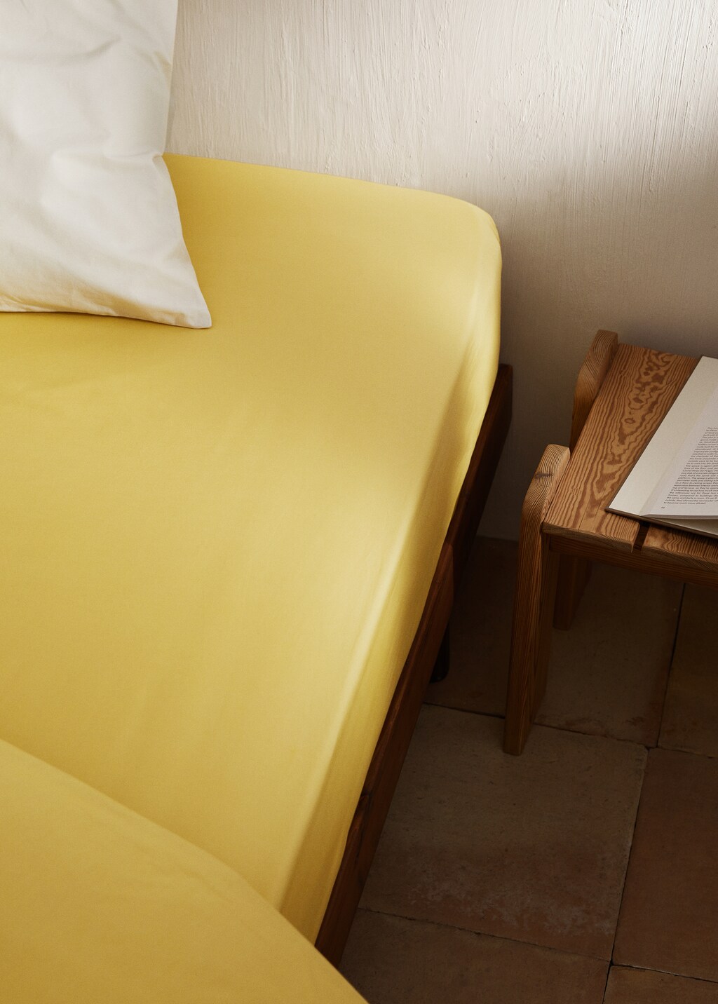 Percale cotton fitted sheet 70.87x78.74x11.70 in Home MANGO USA