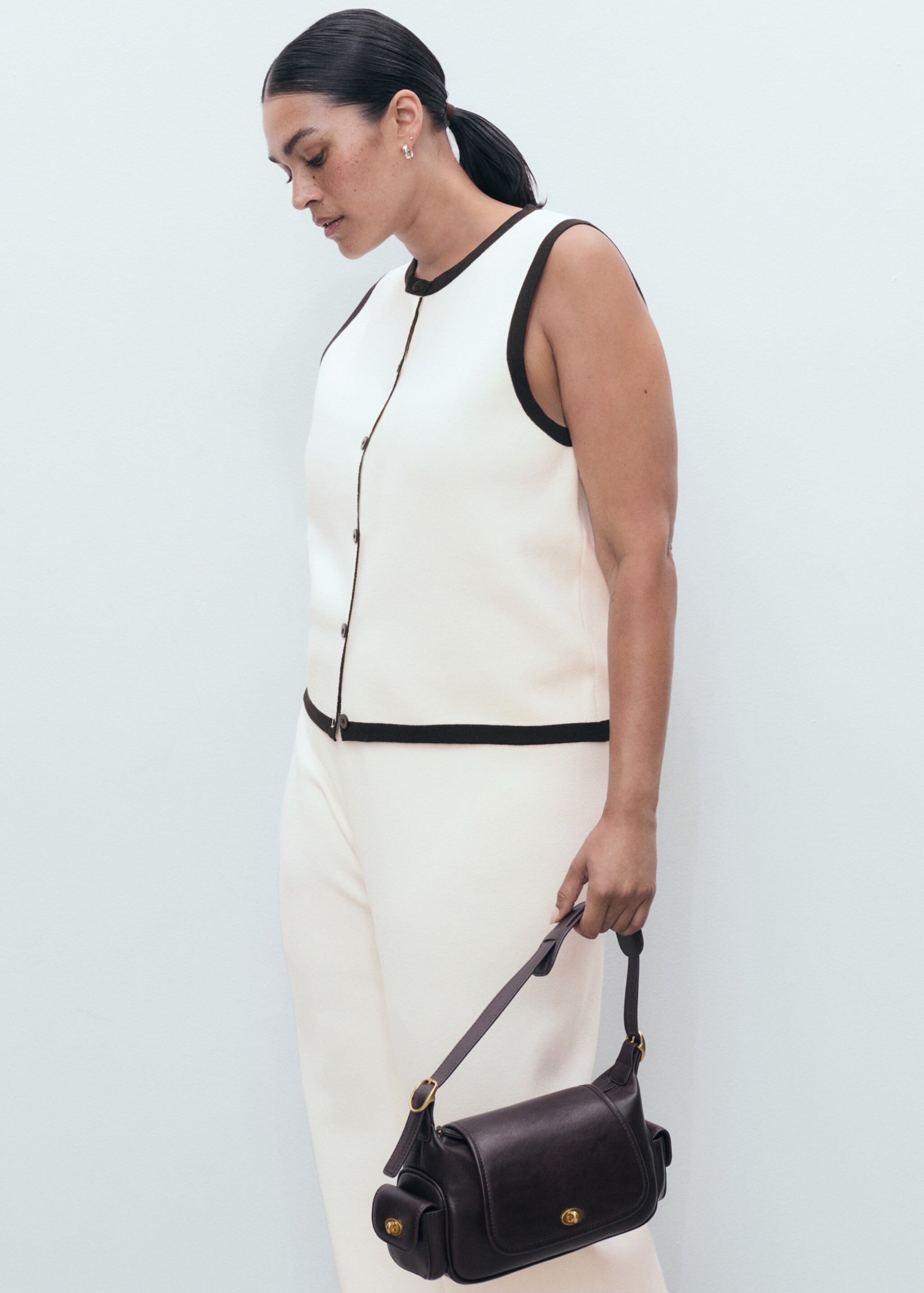 Pantaloni din tricot cu contrast la tiv - Detaliu al articolului 5