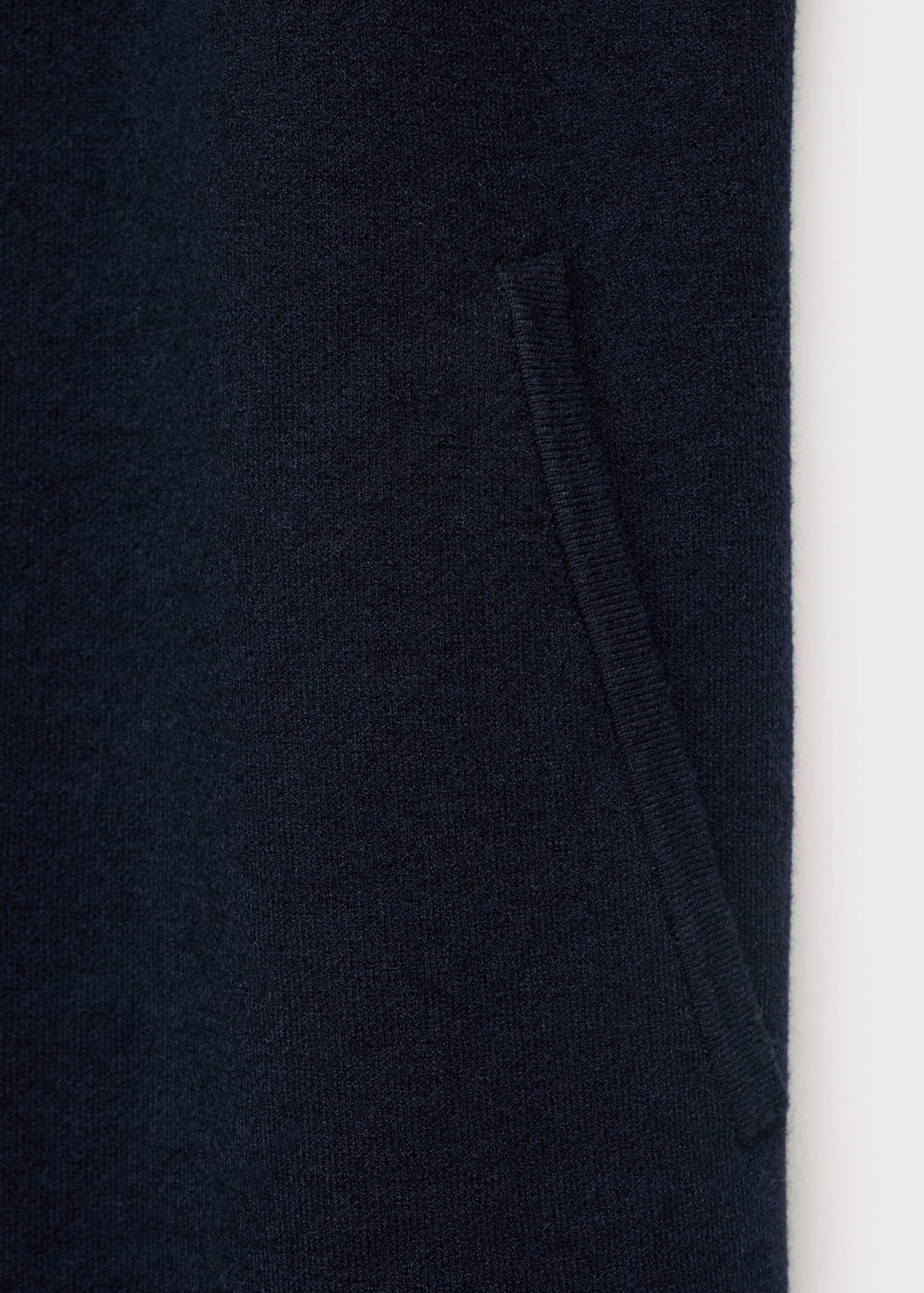 Langer Strickmantel - Detail des Artikels 8