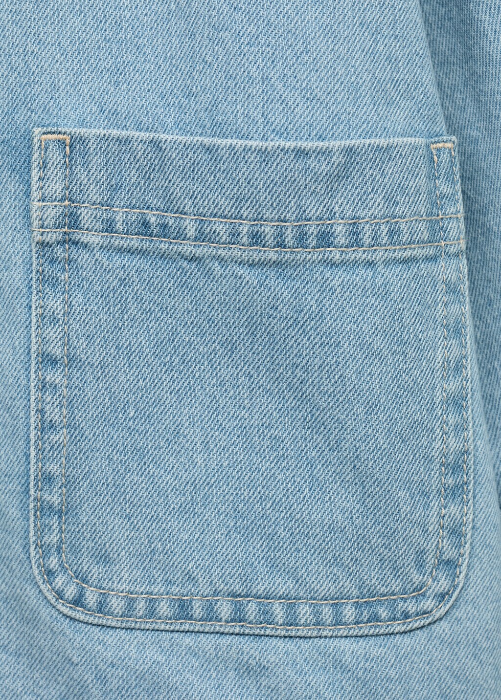 Denim jacket with fur lining