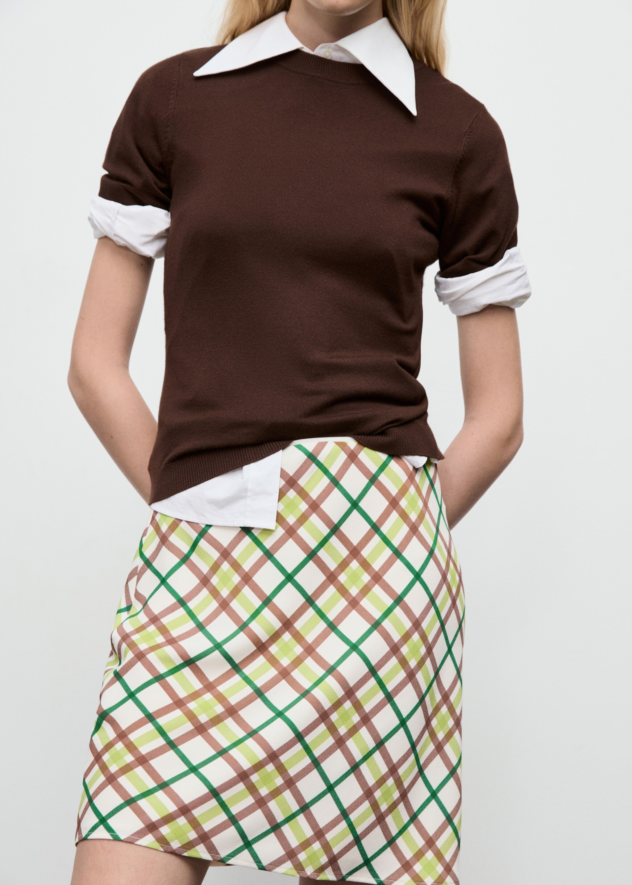 Short check skirt - Details of the article 1, Off White. Ref: 17094786-00.