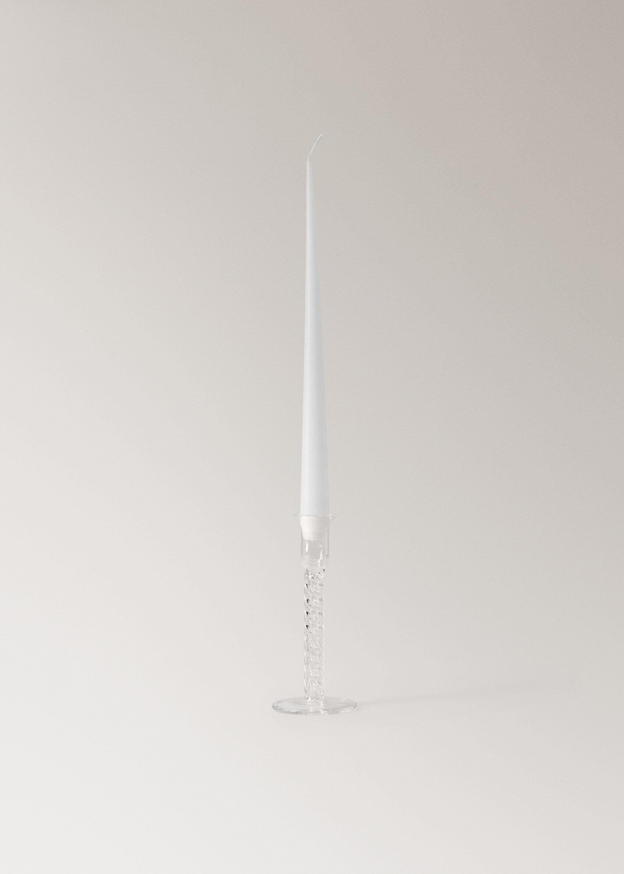 Κηροπήγιο από βοριοπυριτικό γυαλί με σπειροειδή κορμό - Λεπτομέρεια του προϊόντος 3, Γκρι Πάγου. Ref: 17094788-00.