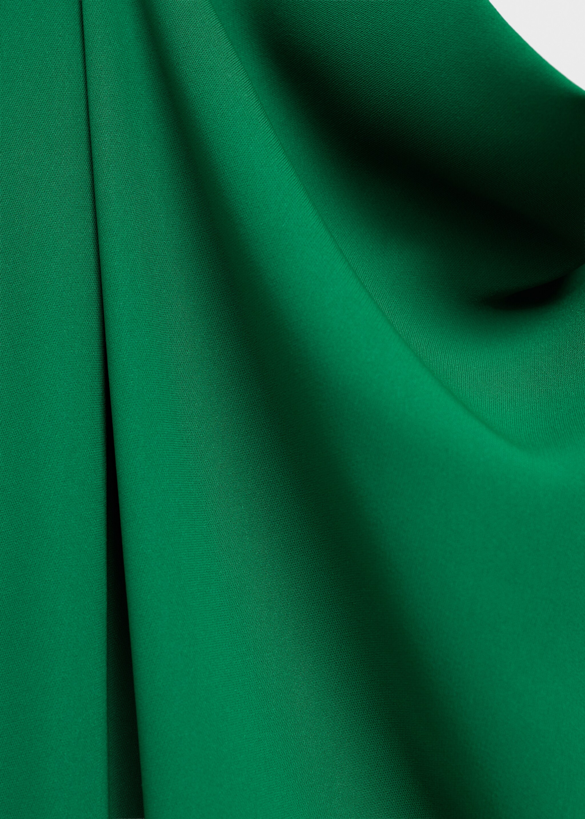 Asymmetrischer Overall mit Gürtel - Detail des Artikels 8, Apfelgrün. Ref: 17094789-00.