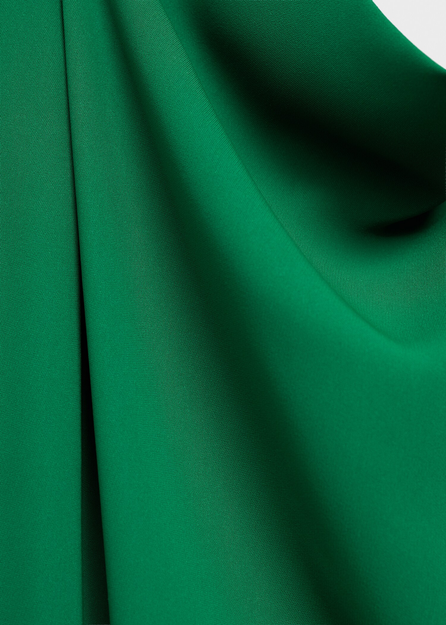Asymmetrischer Overall mit Gürtel - Detail des Artikels 8