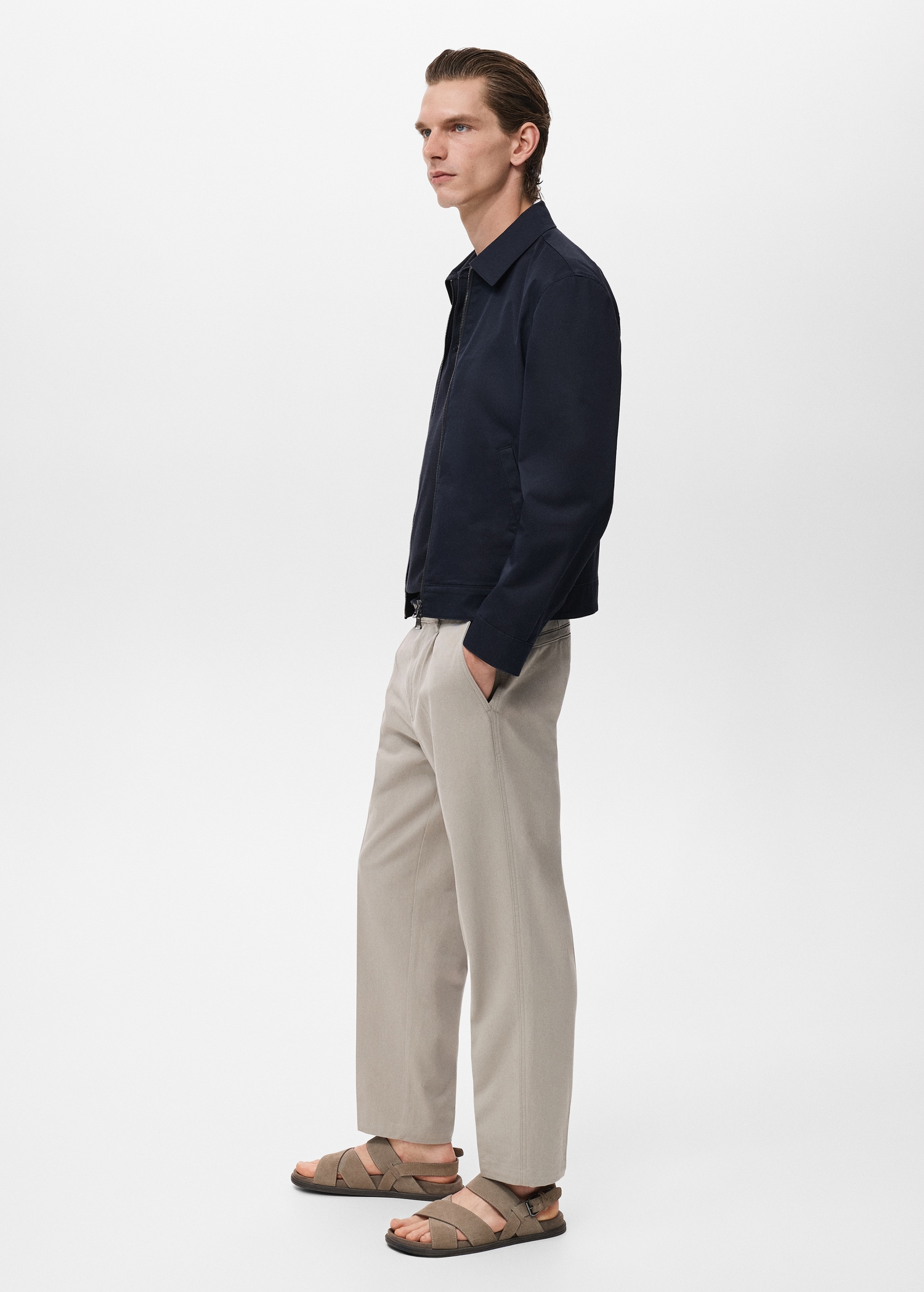 Jacket with a shirt collar and zip - Details of the article 2