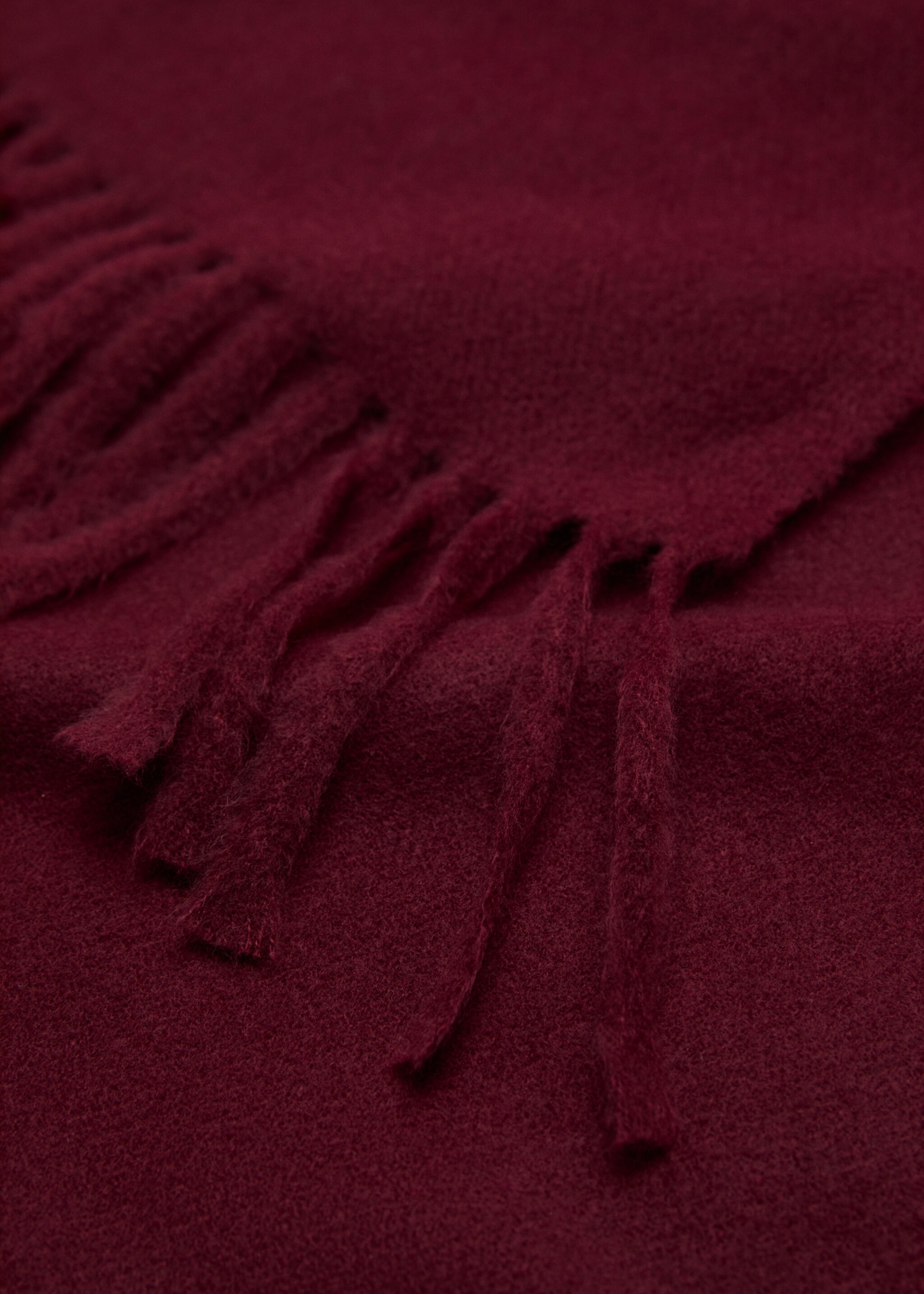 Fringed edge scarf - Medium plane, Burgundy. Ref: 17095145-00.