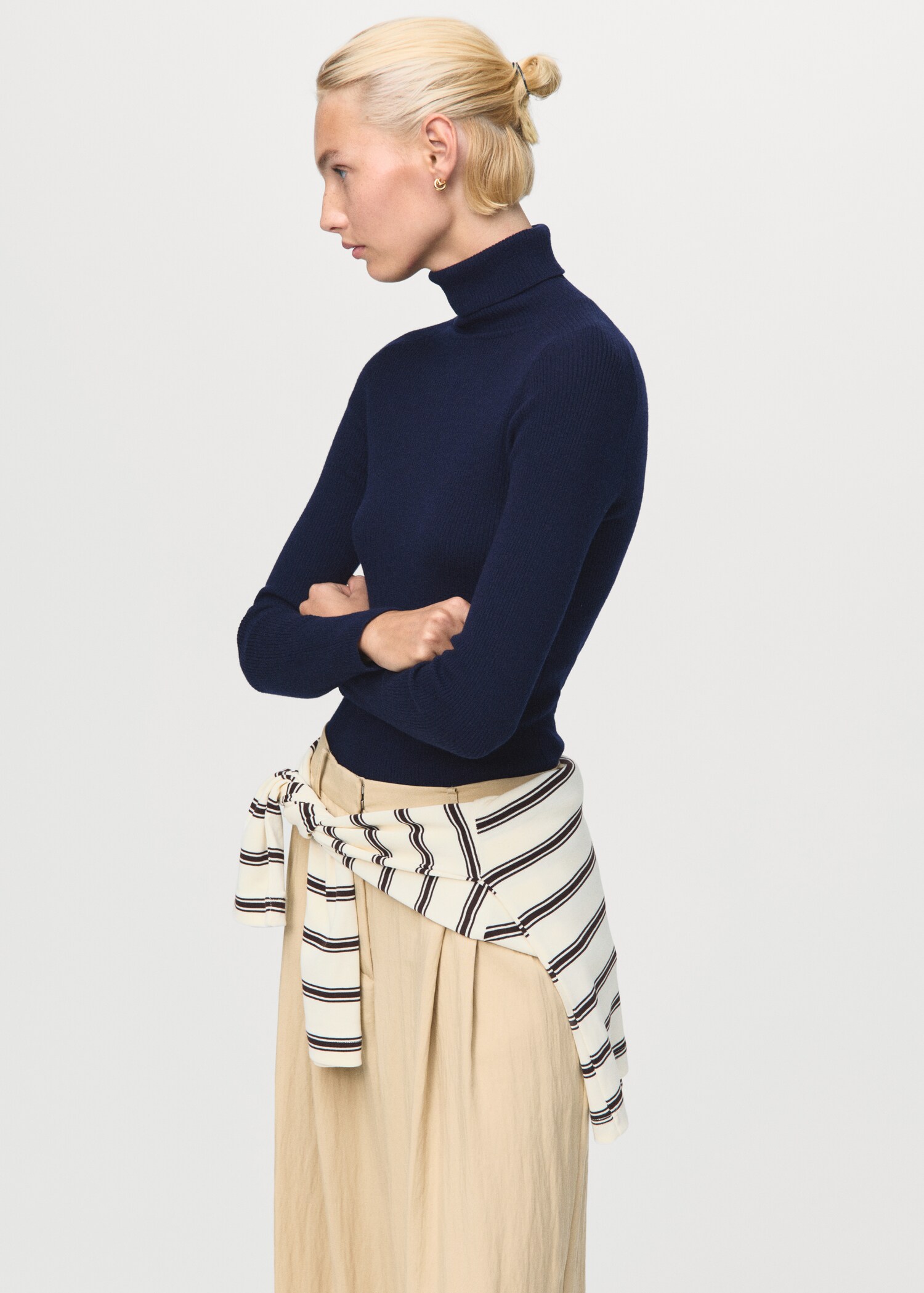Turtleneck wool sweater - Medium plane