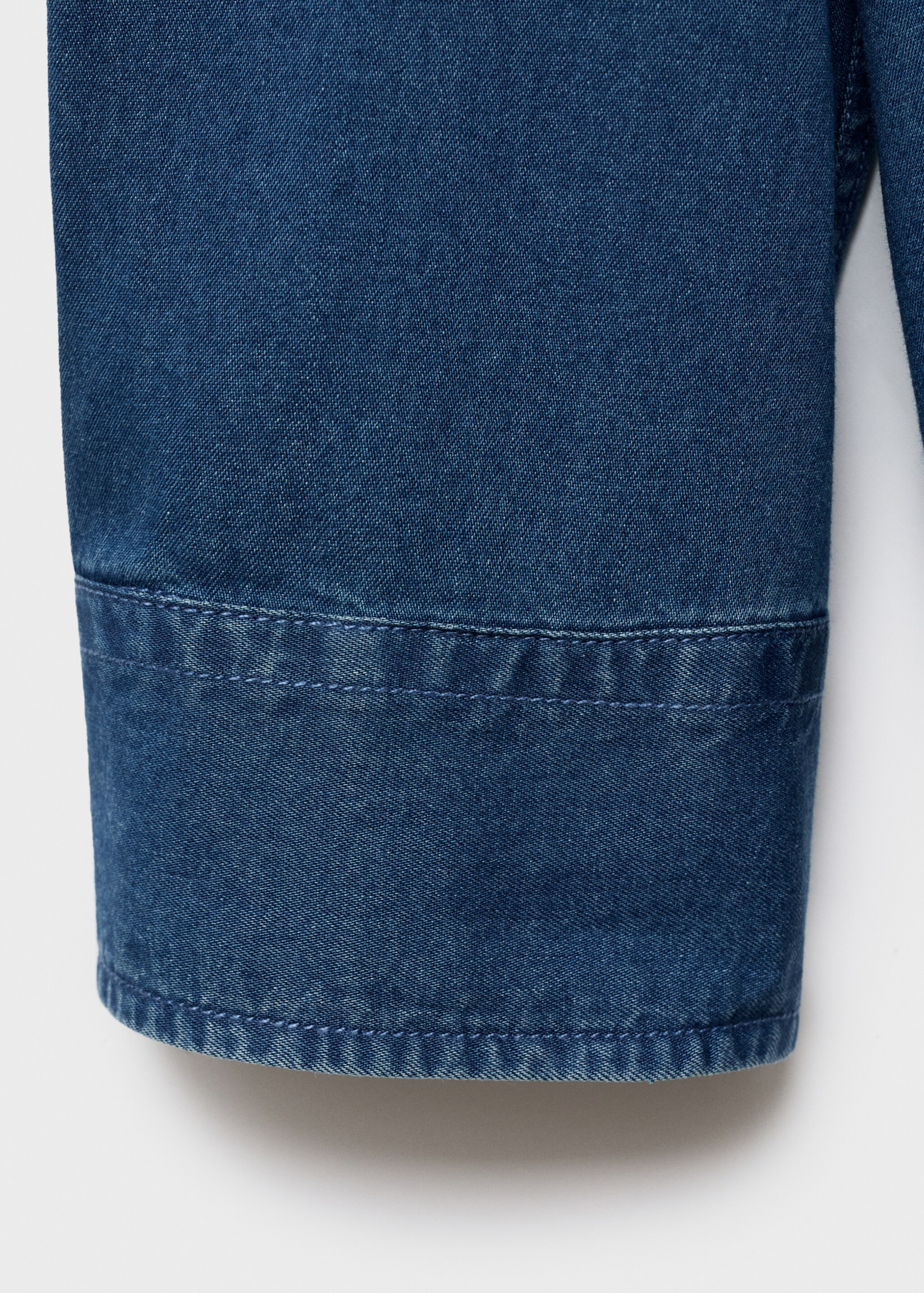 Chambray-Hemd aus 100 % Baumwolle - Detail des Artikels 0, Mittelblau. Ref: 17095149-00.