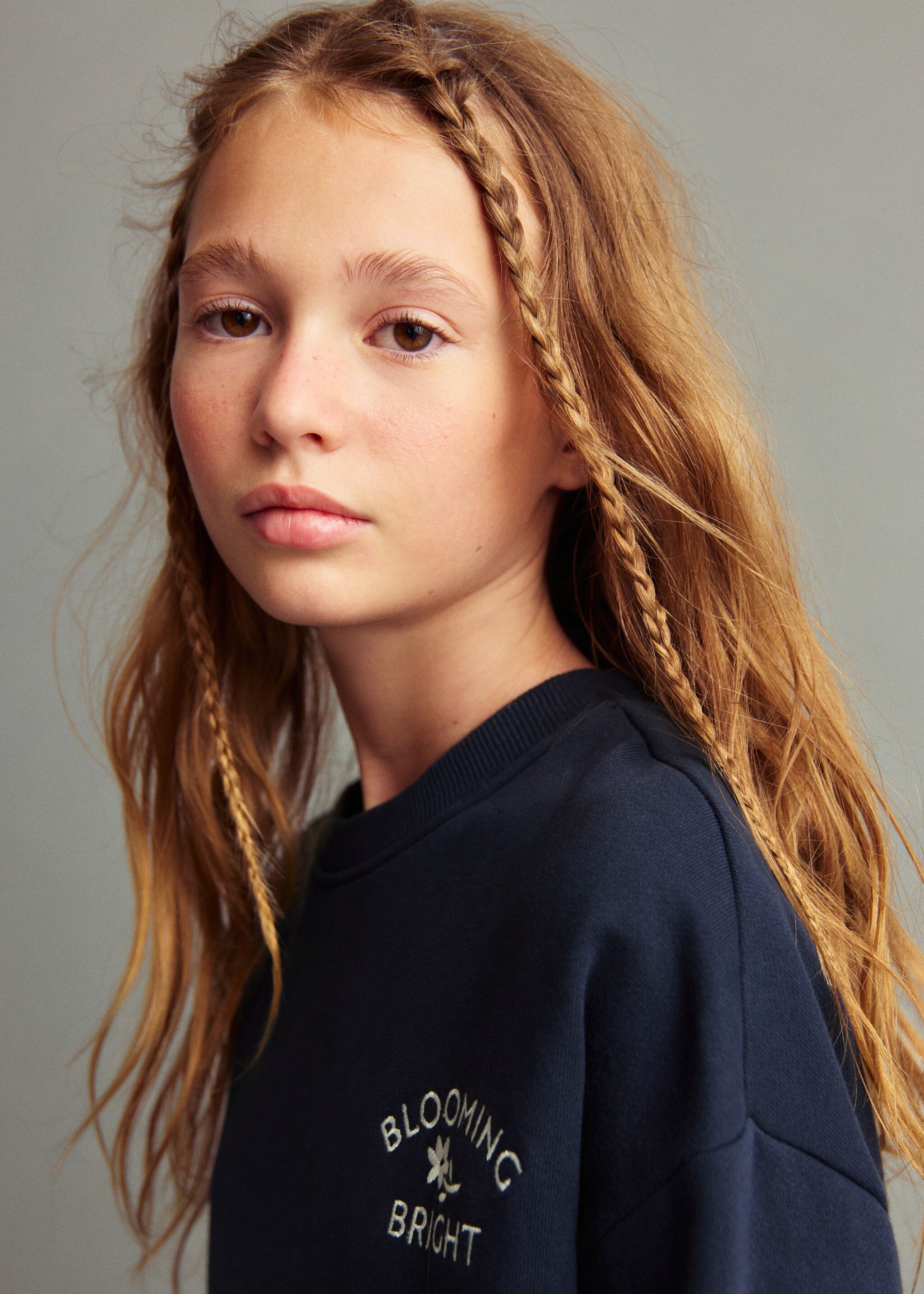 Floral sweatshirt dress - Details of the article 1, Navy. Ref: 17095158-00.