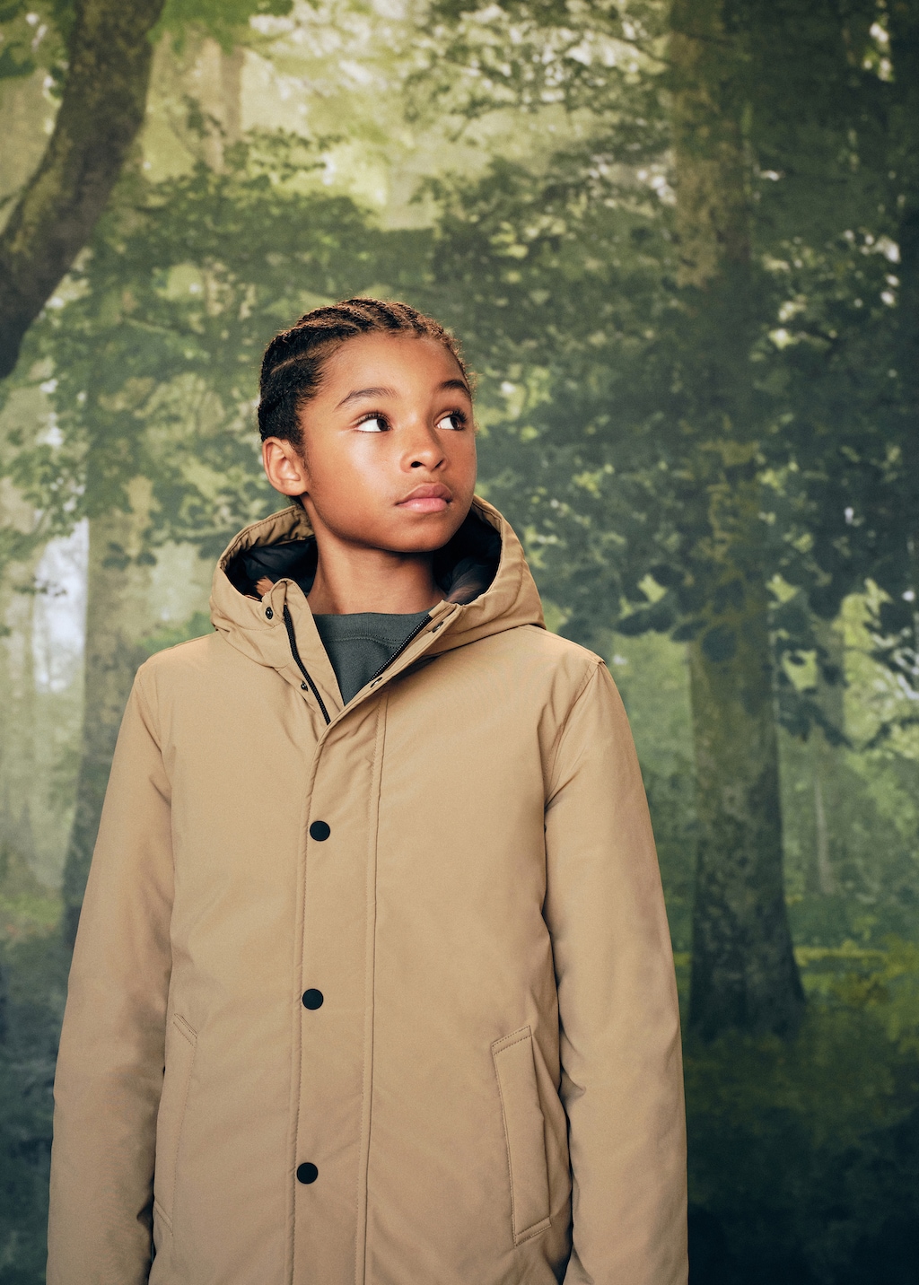 Hooded anorak with buttons