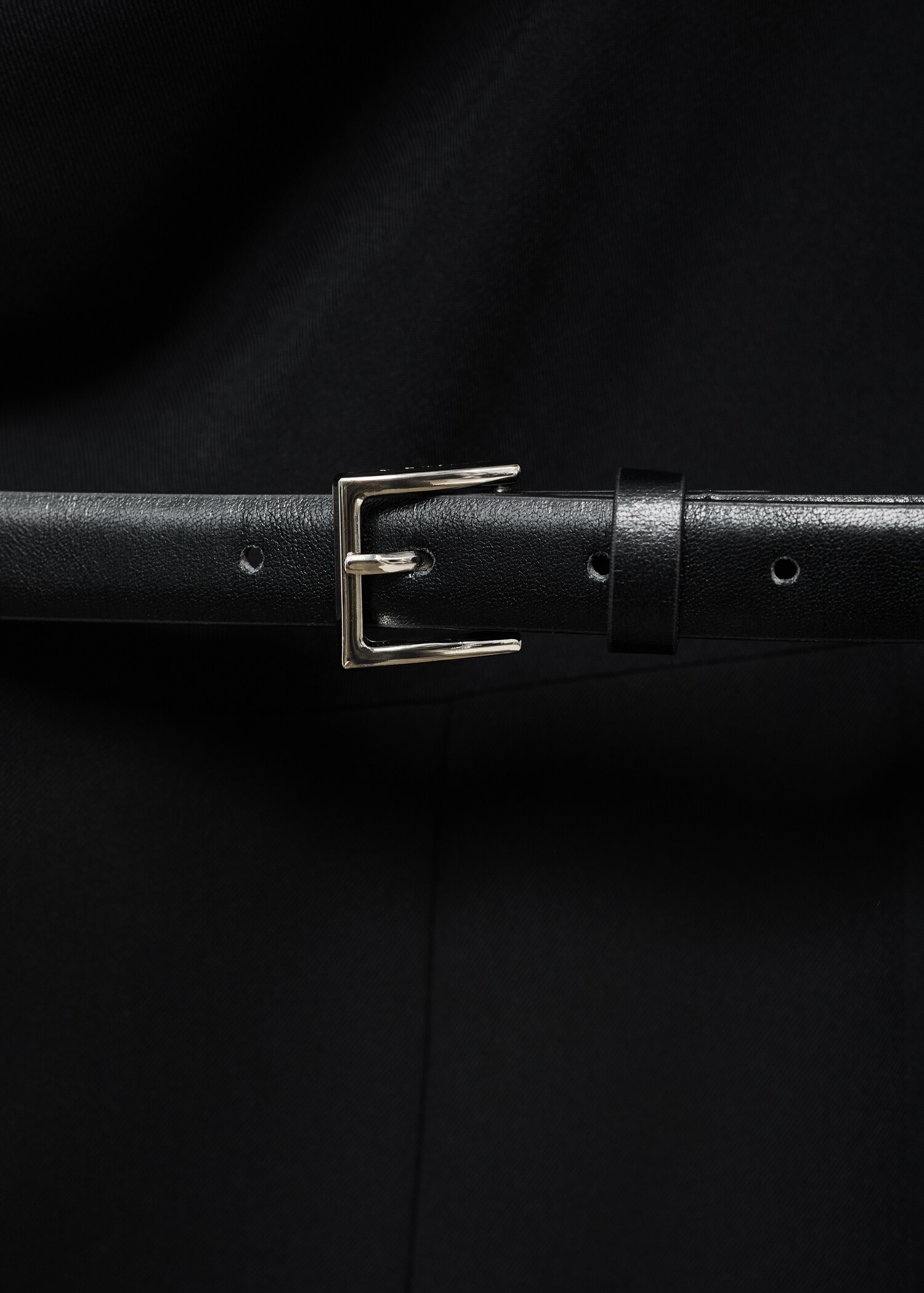 Long jumpsuit with draped neck and belt - Details of the article 0