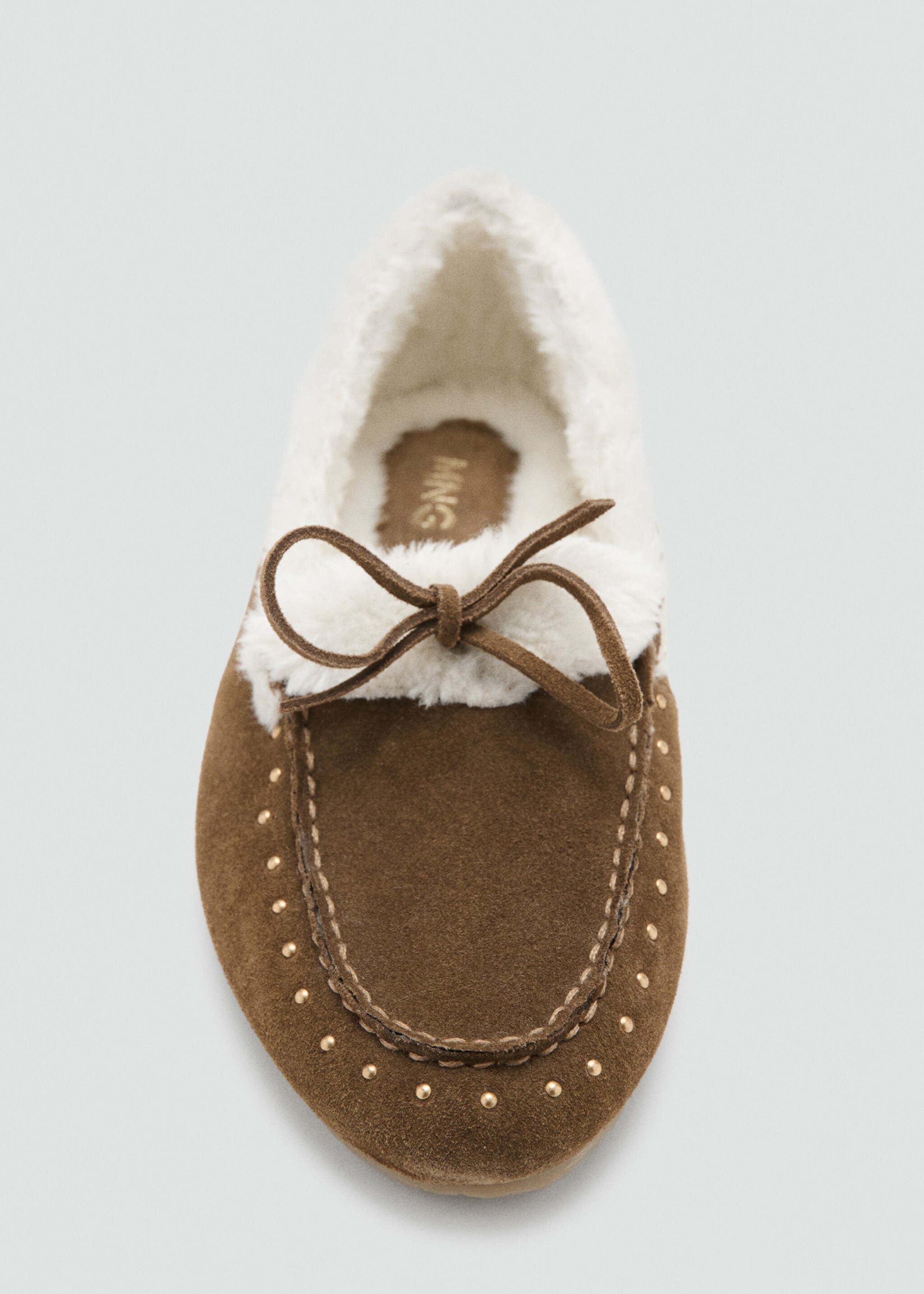 Sheepskin moccasins with studs - Details of the article 3, Leather. Ref: 17095787-00.