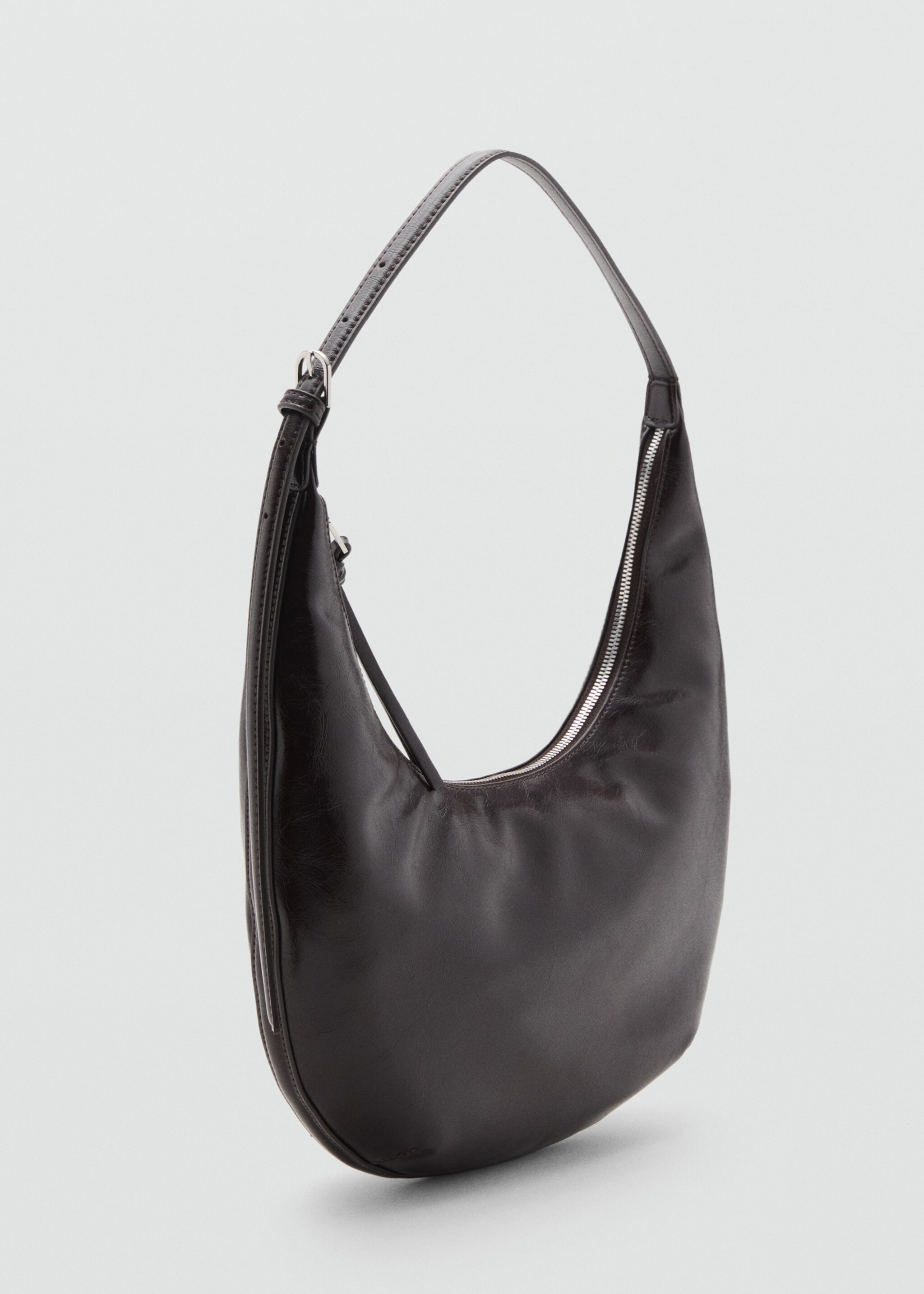 Medium oval bag with a pebbled effect - Medium plane, Chocolate. Ref: 17095792-00.
