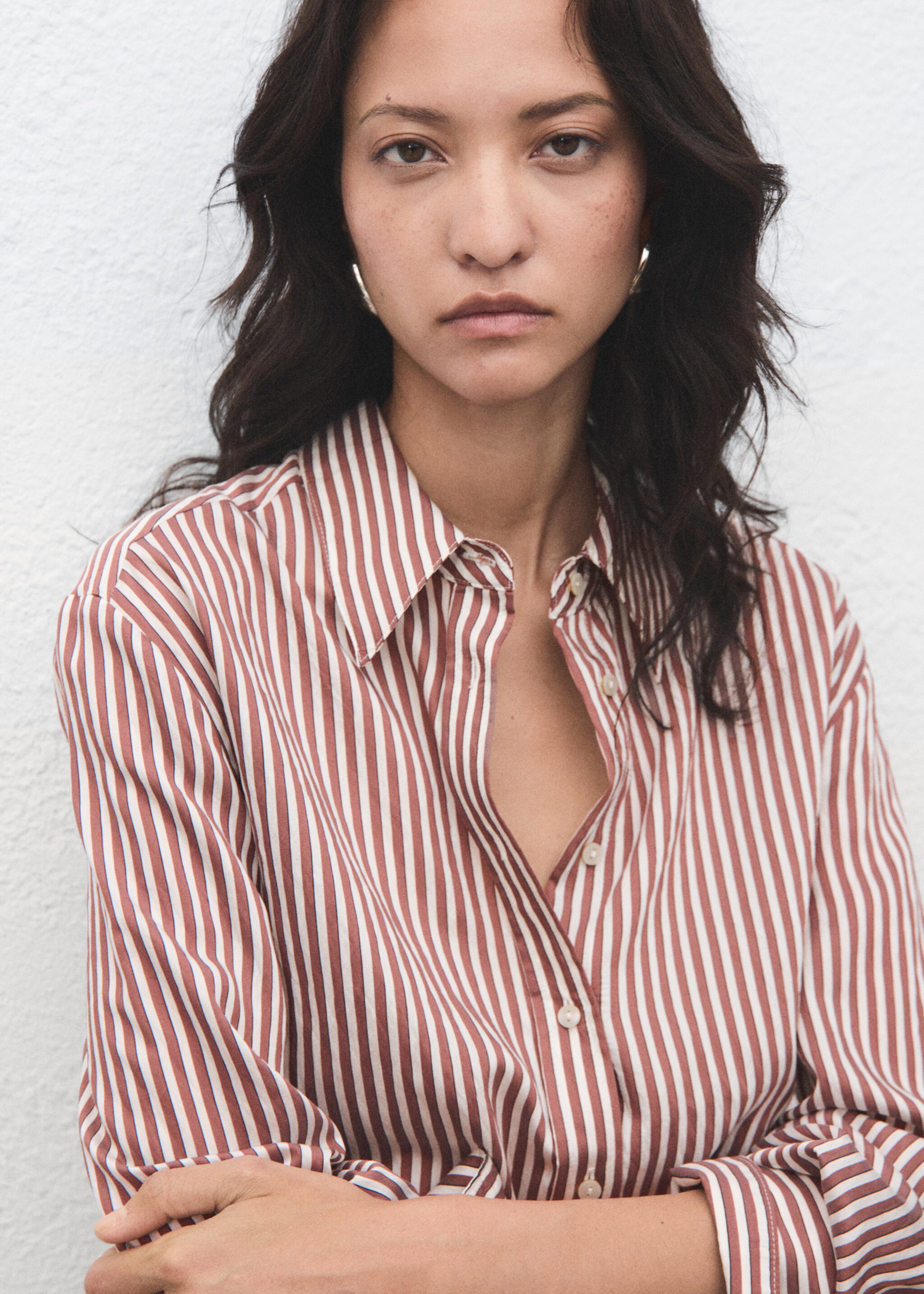 Striped straight shirt - Details of the article 1, Brown. Ref: 17095802-00.