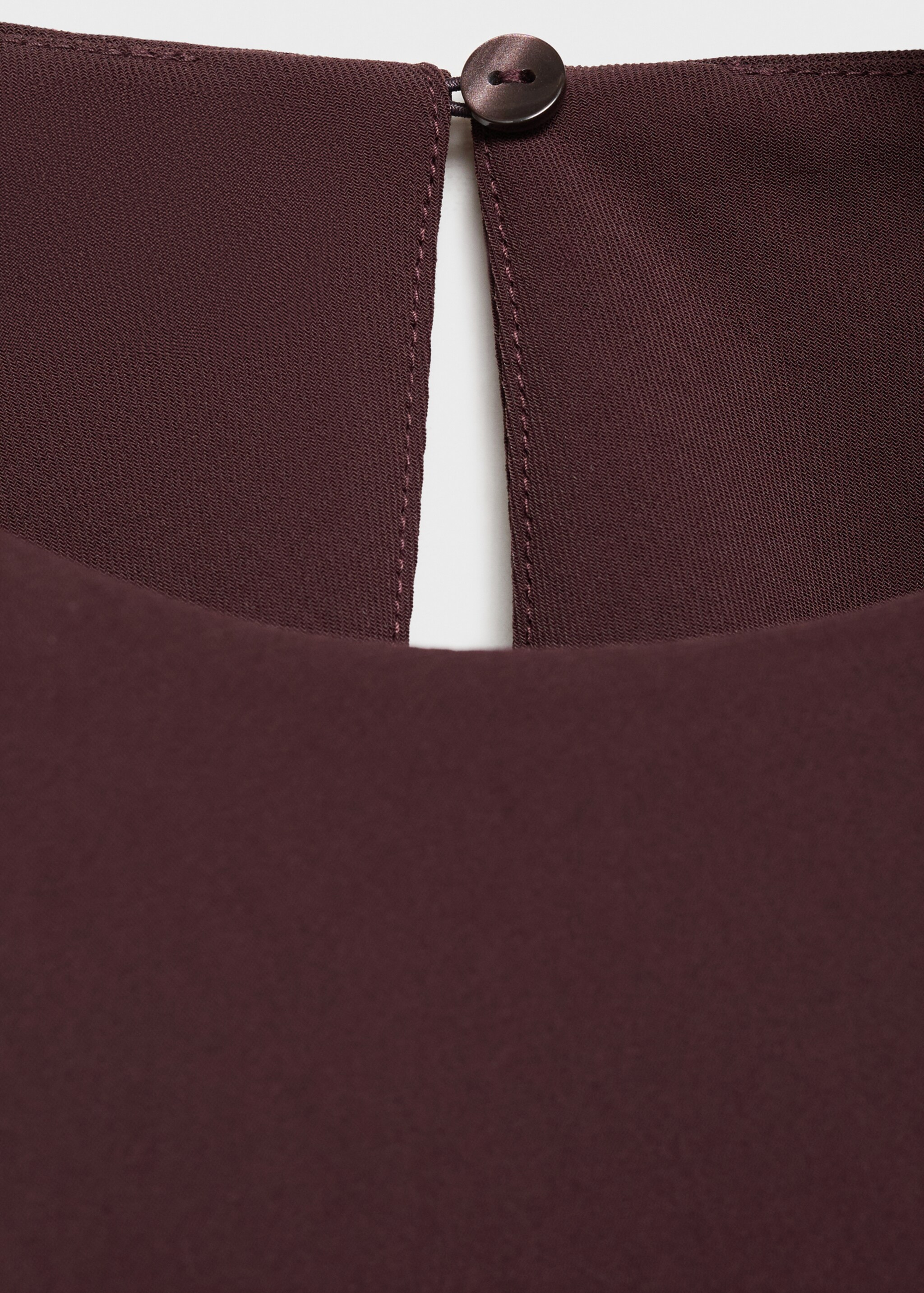Ruched blouse with shoulder pads - Details of the article 8, Chocolate. Ref: 17095803-00.