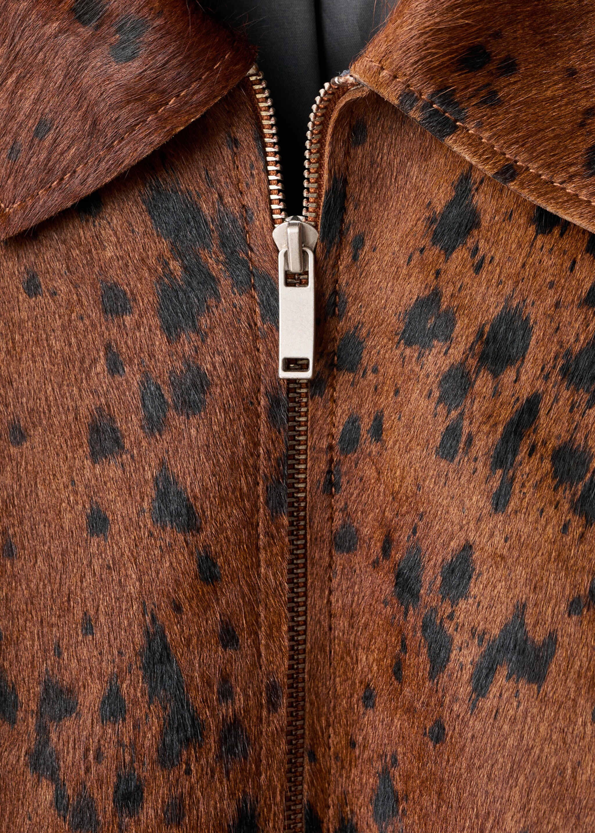 100% leather fur jacket - Details of the article 8, Medium Brown. Ref: 17095804-00.