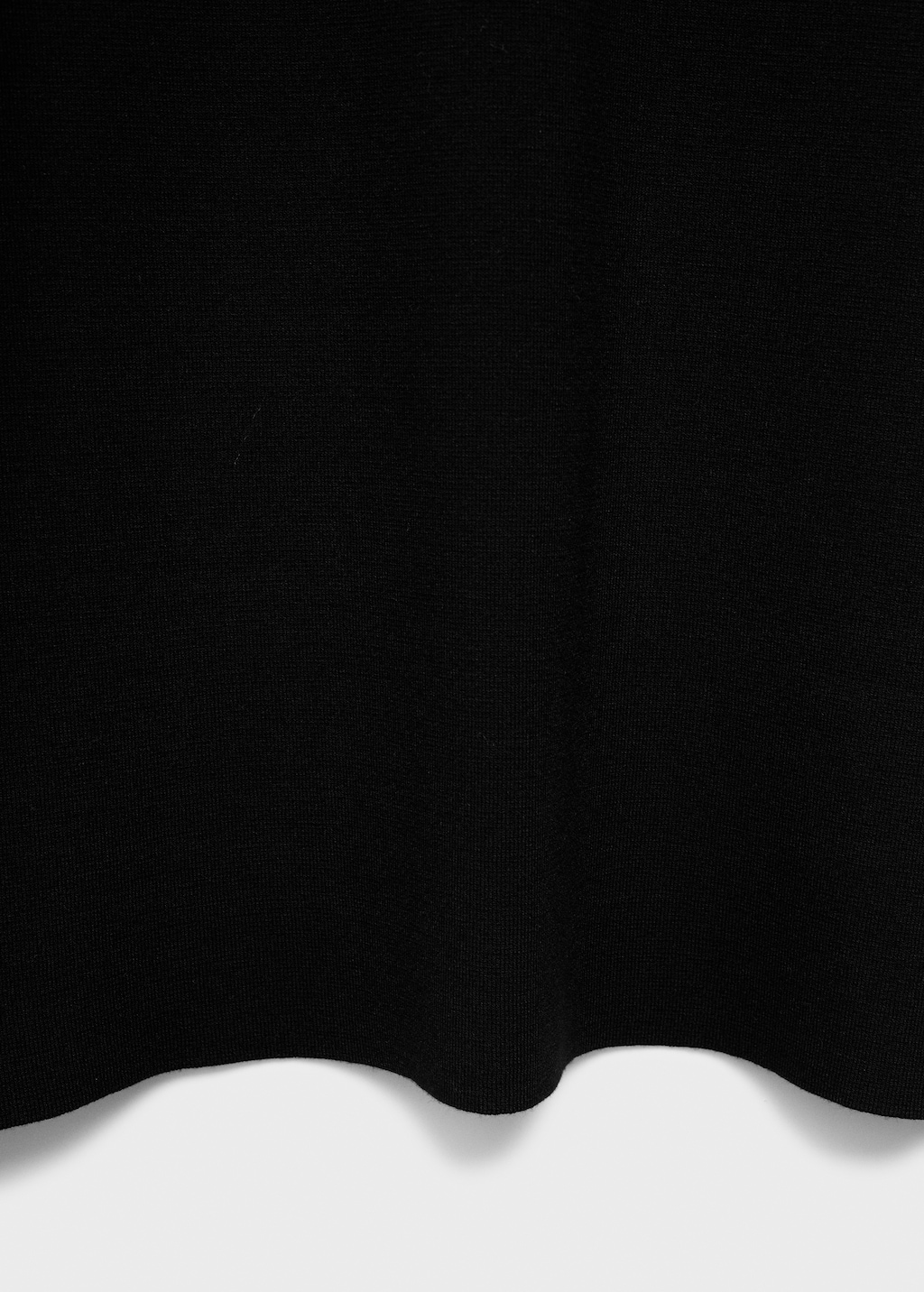 Flared knitted skirt