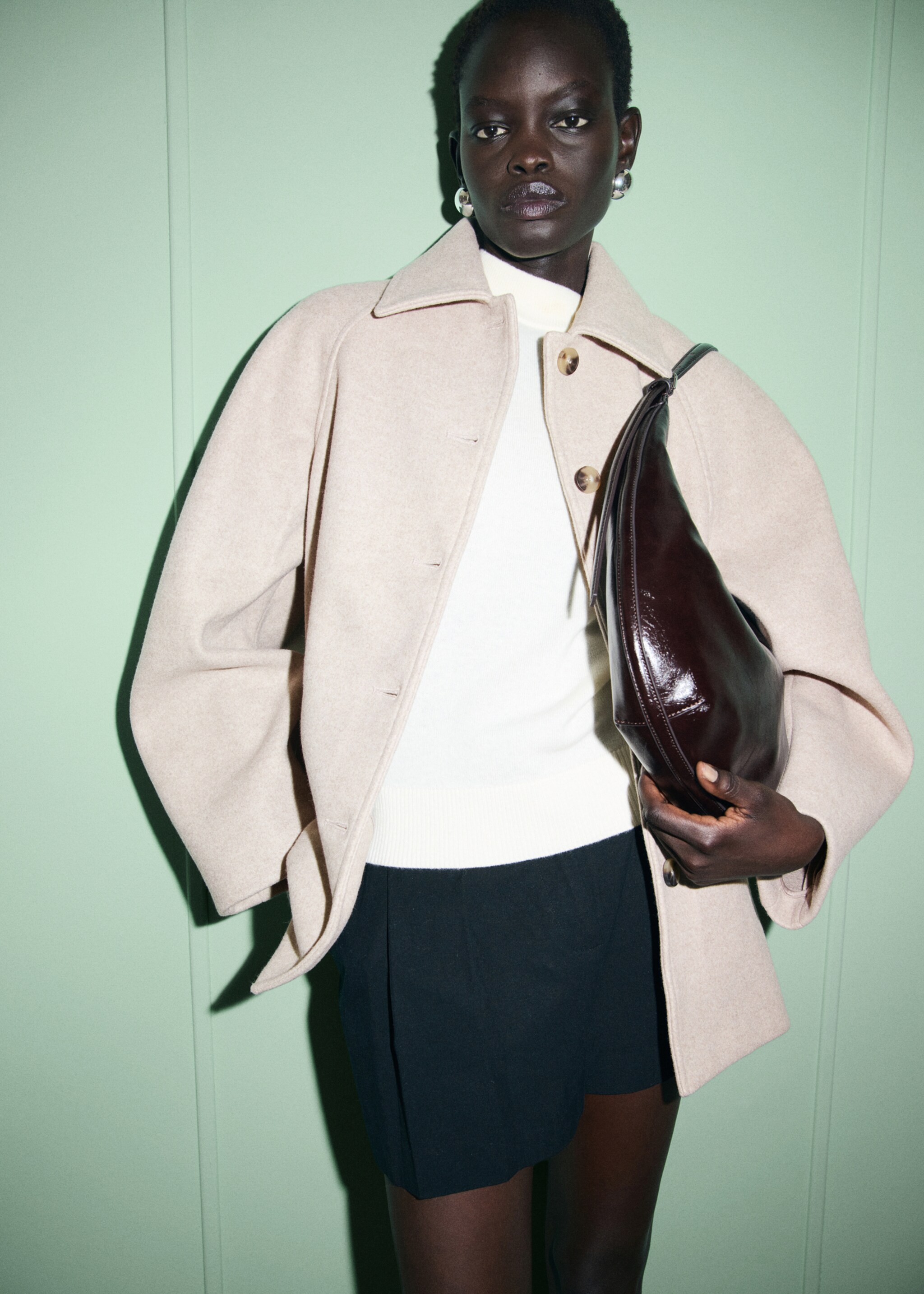 Coat jade - Medium plane, Medium Brown. Ref: 17095817-00.