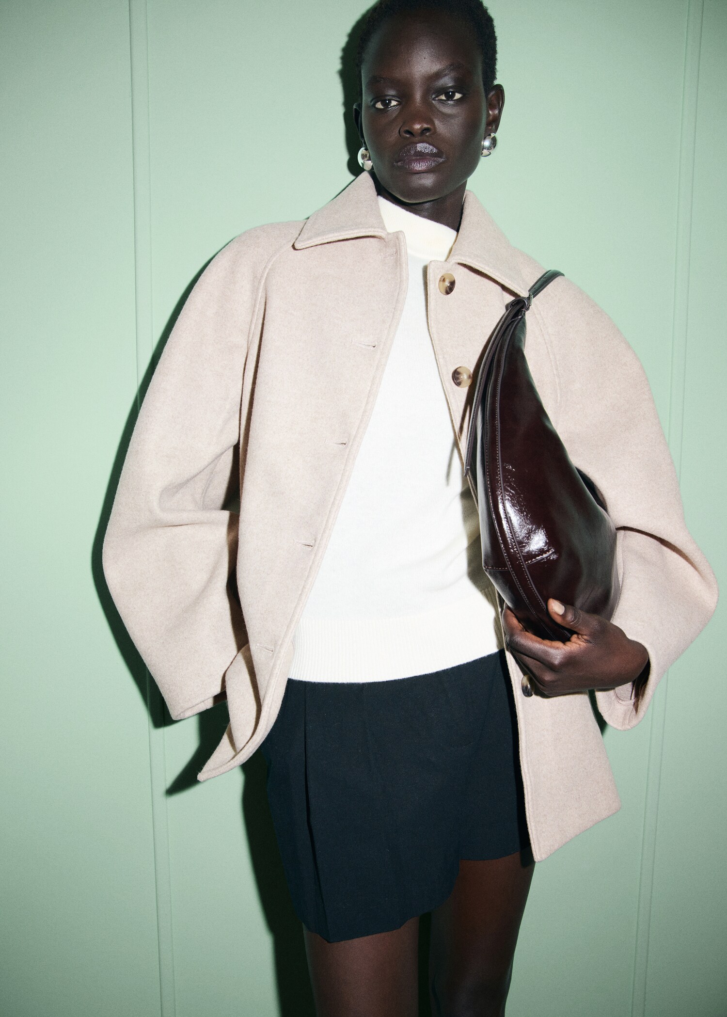 Short coat with lapel collar - Medium plane