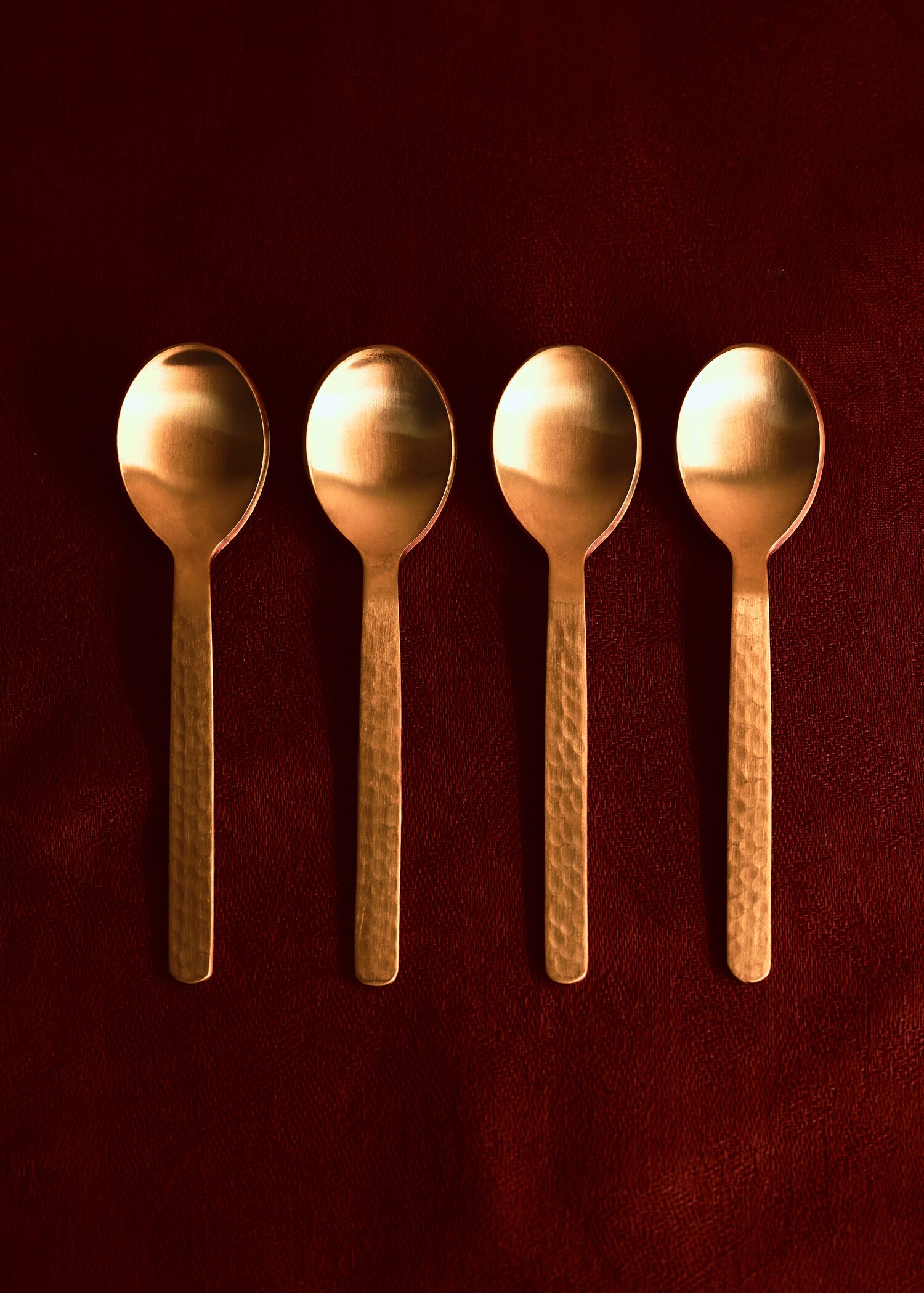 Set of 4 hammered stainless steel dessert spoons - Details of the article 6