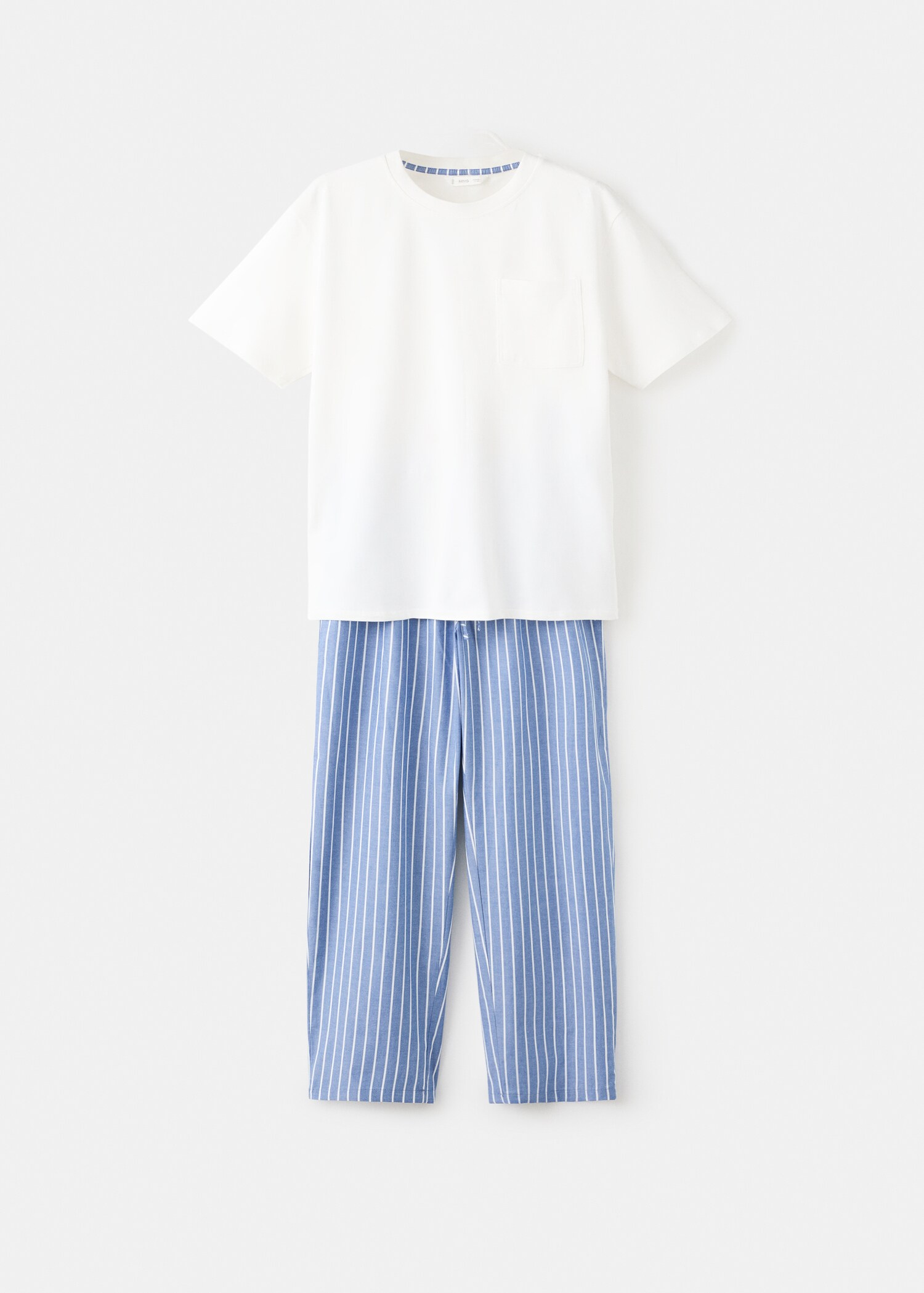 Pyjama long à rayures - Article sans modèle