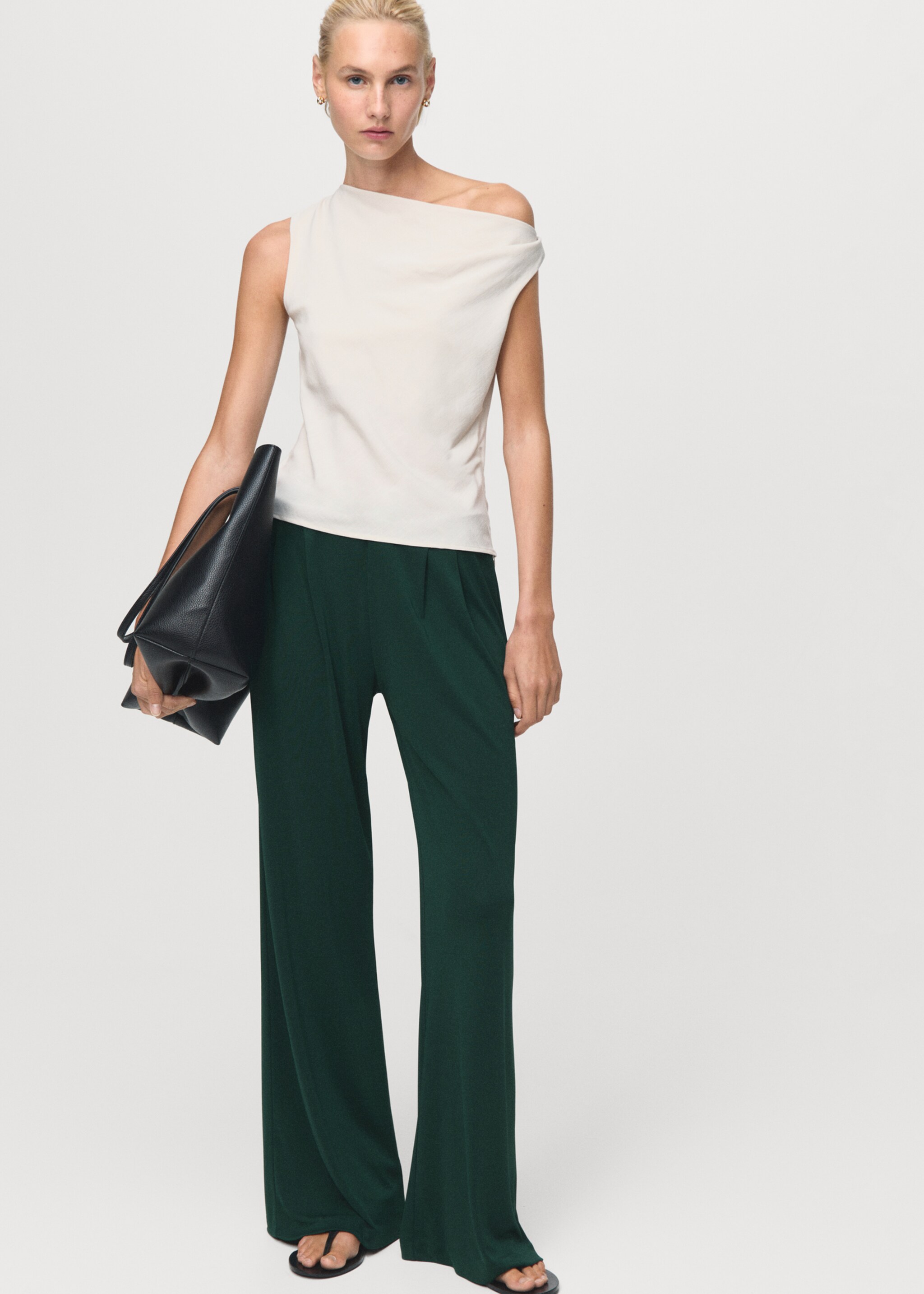 Dart palazzo trousers - Details of the article 2, Dark Green. Ref: 17095826-00.