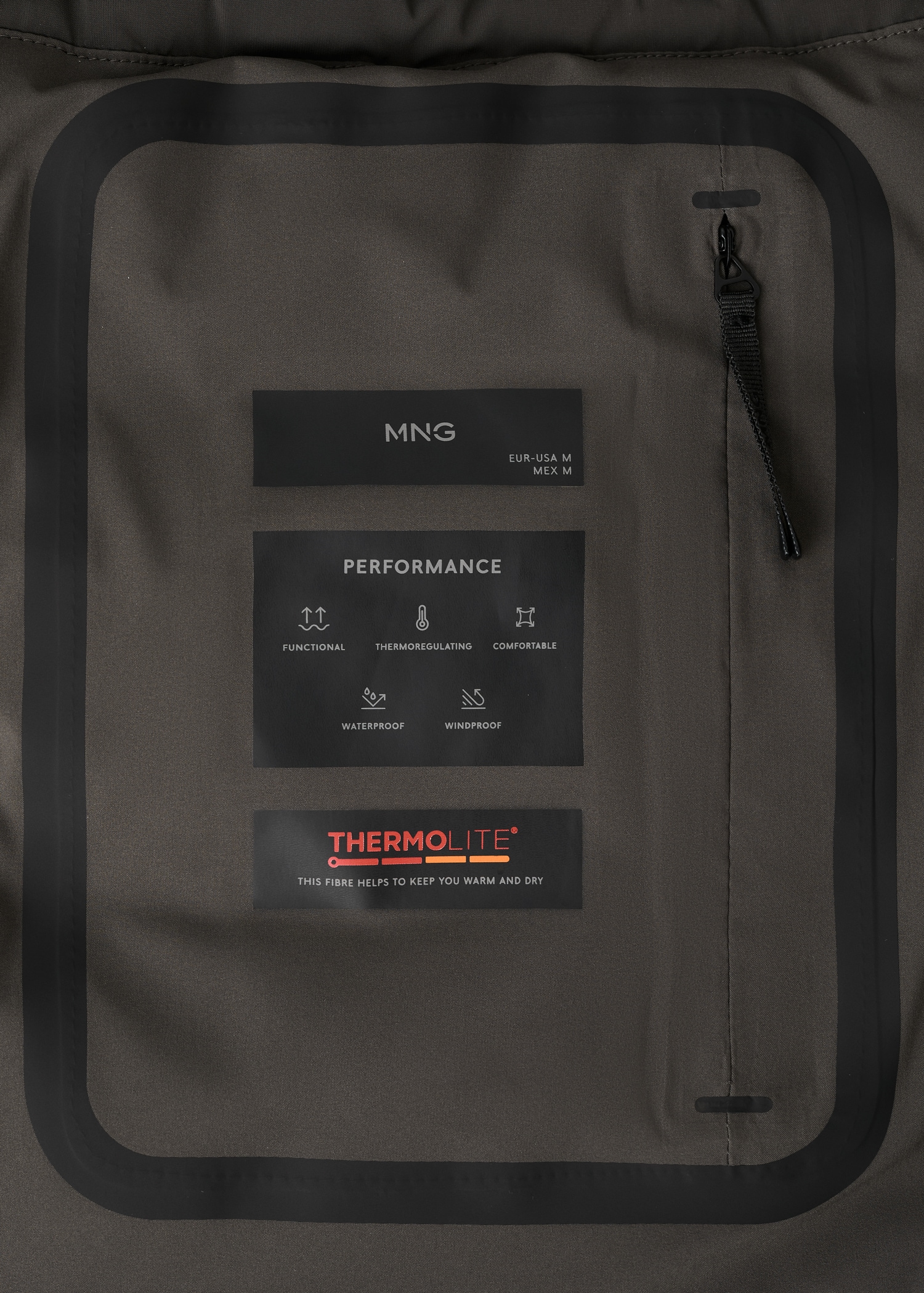 Waterproof Thermolite® jacket with pockets - Details of the article 2