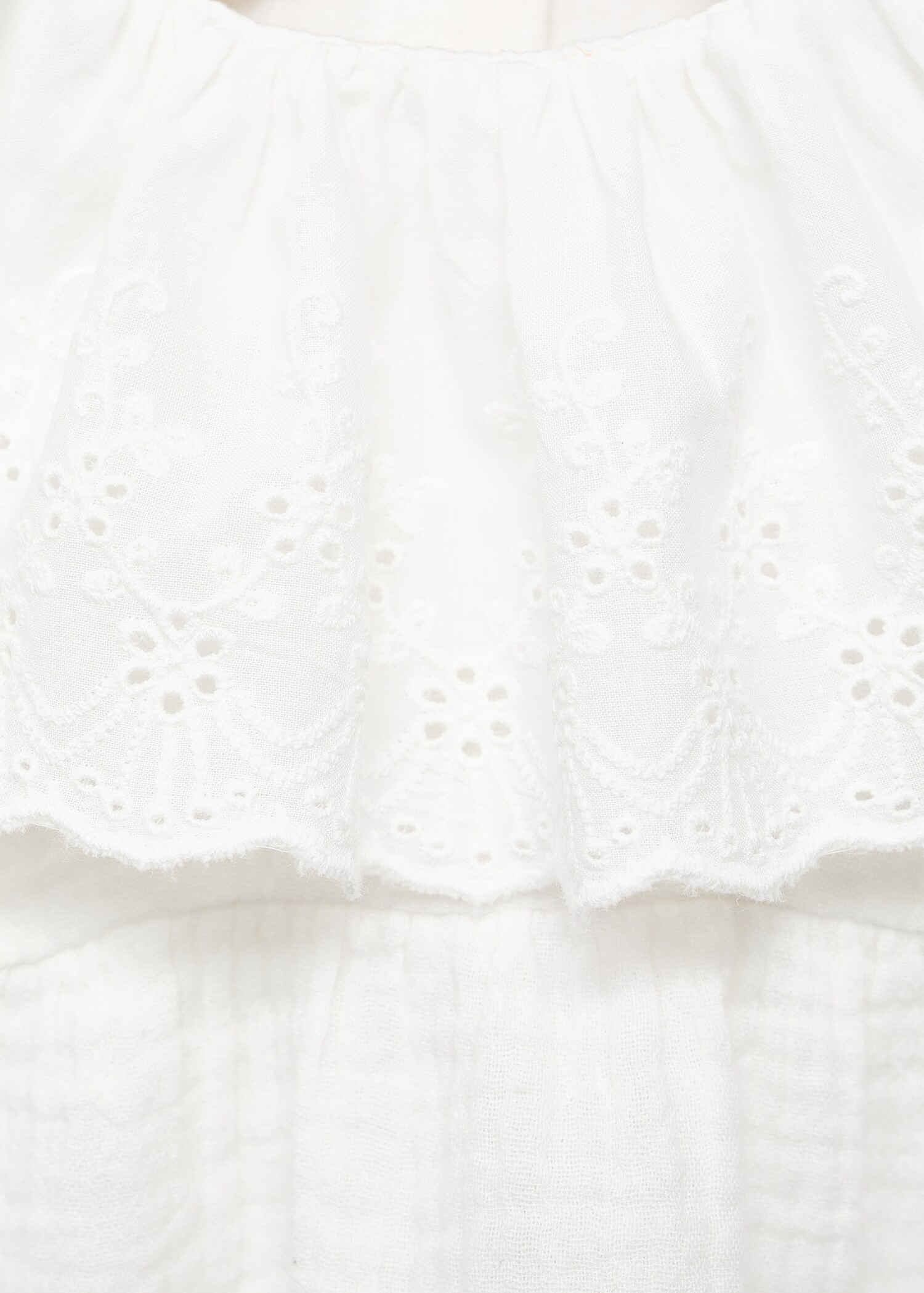 Embroidered babydoll-collar blouse - Details of the article 8