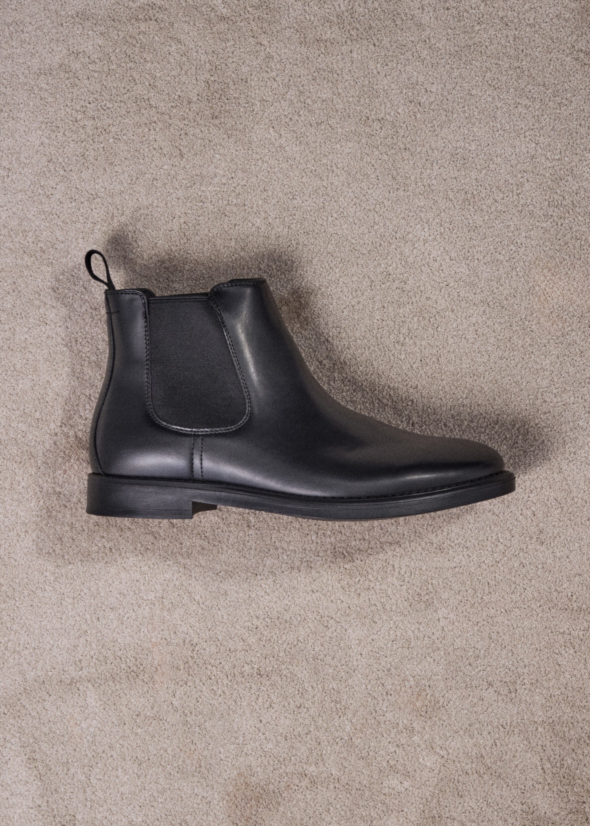 Chelsea-Boots mit Ledereffekt - Detail des Artikels 9, Schwarz. Ref: 17095982-00.