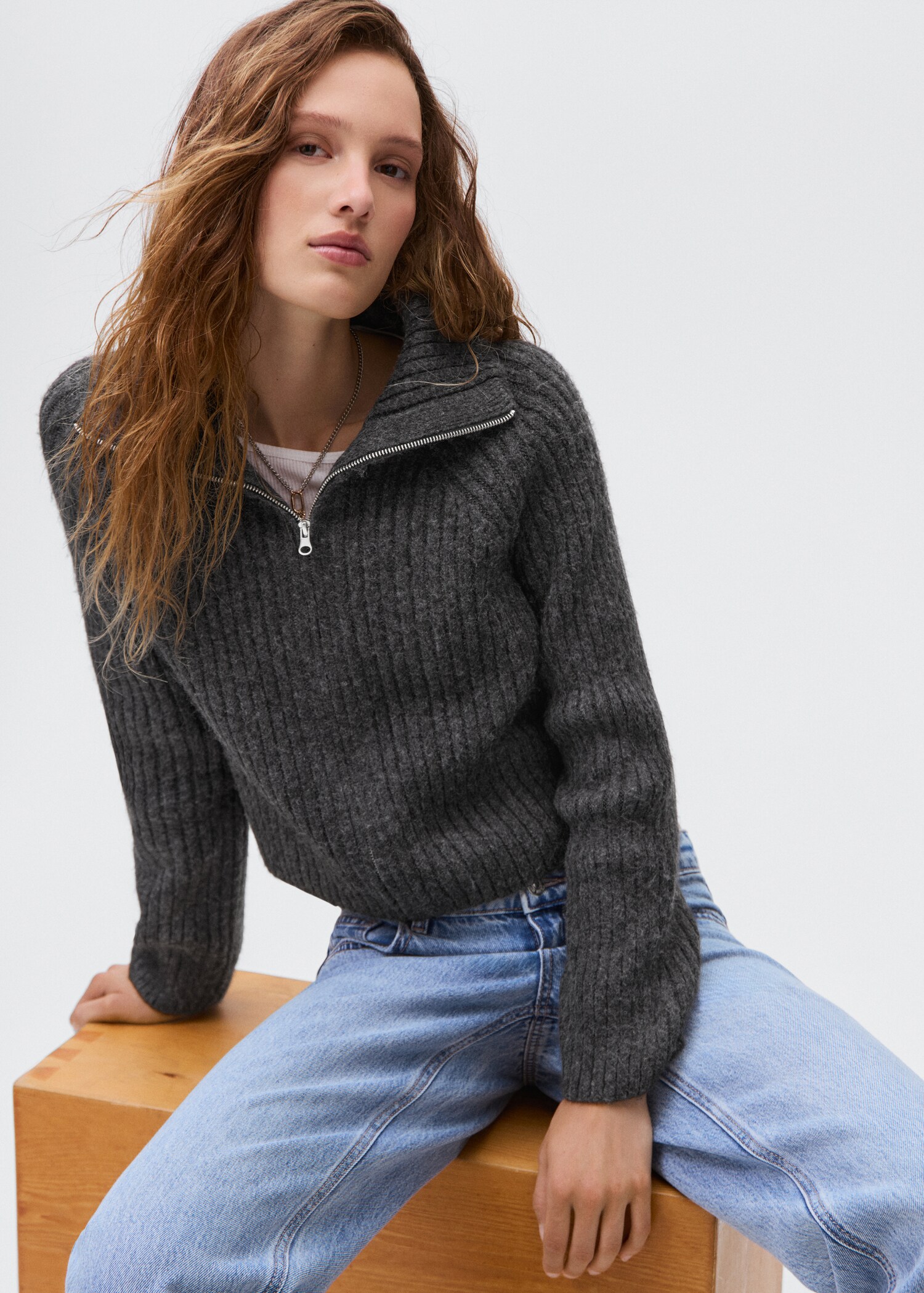 Zipped knit cardigan - Details of the article 2